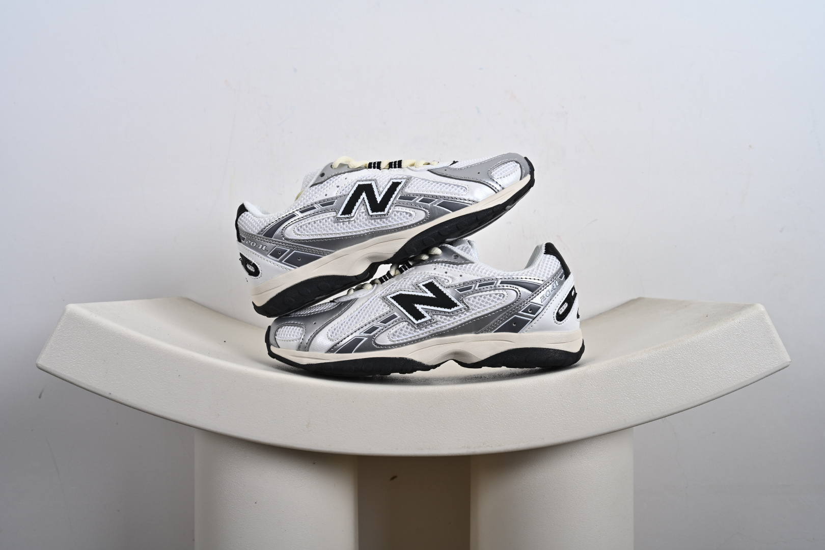 180 New Balance 204L系列 新百伦 薄底鞋 薄底皮质鞋带德训系 减震耐磨包裹性支撑轻便 低帮 生活休闲鞋 U204LMMA U204LSWD U204LMMC U204LSWB U204LMMD U204LMMB-Chinese UA Cheap High Quatity Brand Clothes Bags handbags Sneakers wholesale wholesaler seller from China Factory suppliers Fashion Clothing Shoes best Quality Beautiful Price 180 New Balance 204L系列 新百伦 薄底鞋 薄底皮质鞋带德训系 减震耐磨包裹性支撑轻便 低帮 生活休闲鞋 U204LMMA U204LSWD U204LMMC U204LSWB U204LMMD U204LMMB