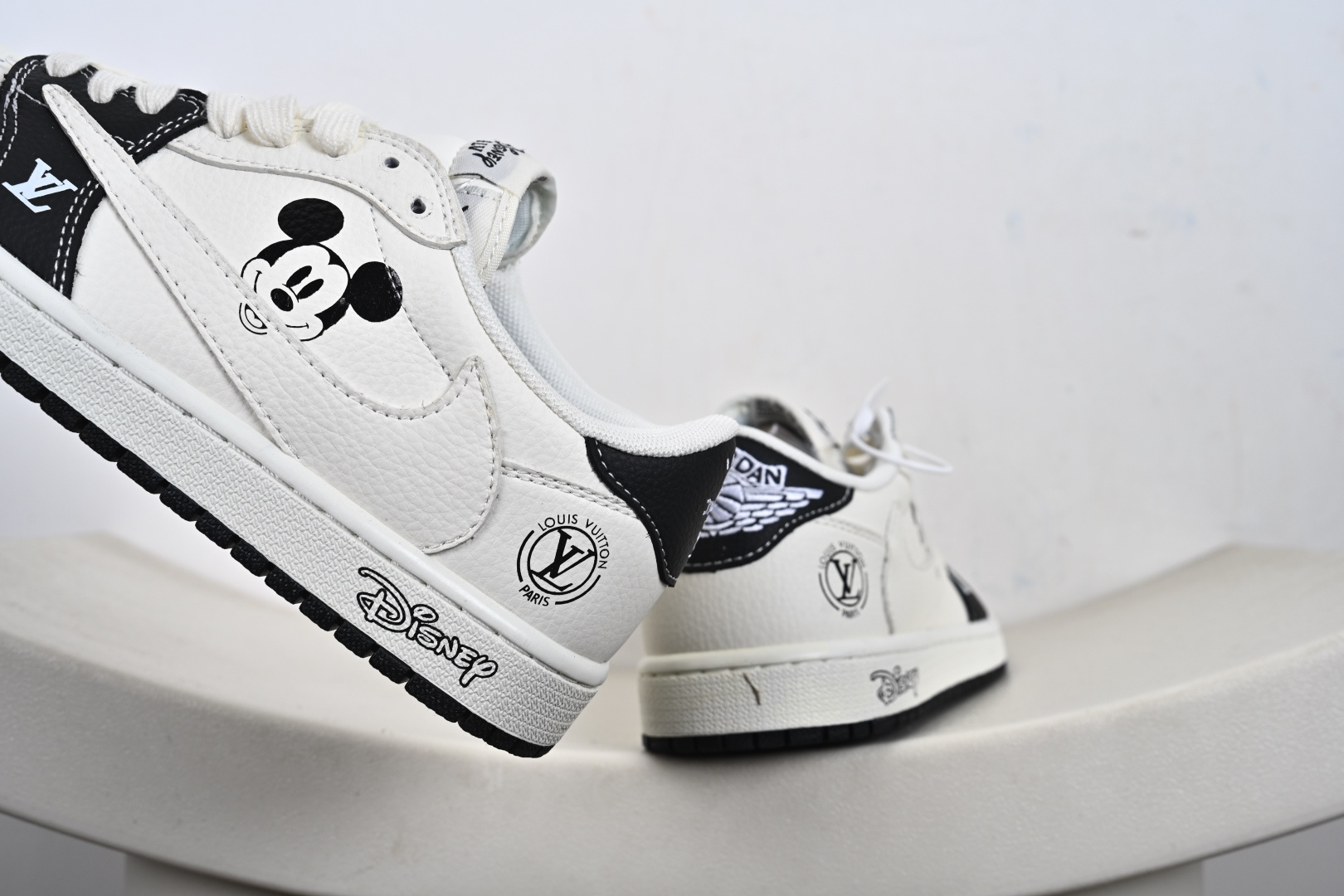 Nike Air Jordan 1 Low 定制配色 LV联名 定制AJ联名-高端定制 低帮复古文化板鞋 DZ2688-003