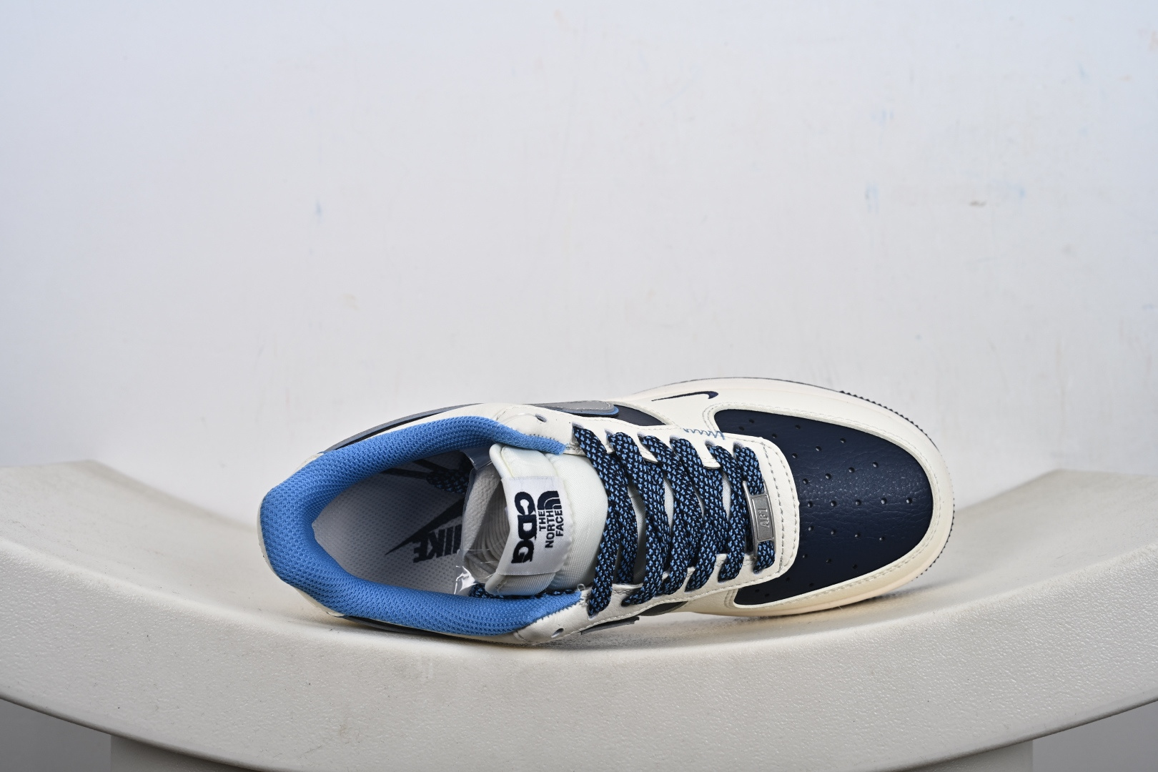 NIke Air Force 1 '07 Low “NIKE蓝-米蓝拼接”空军一号 低帮 运动鞋 JP8028-067 NIke Air Force 1 '07 Low “NIKE蓝-米蓝拼接”空军一号 低帮 运动鞋 JP8028-067