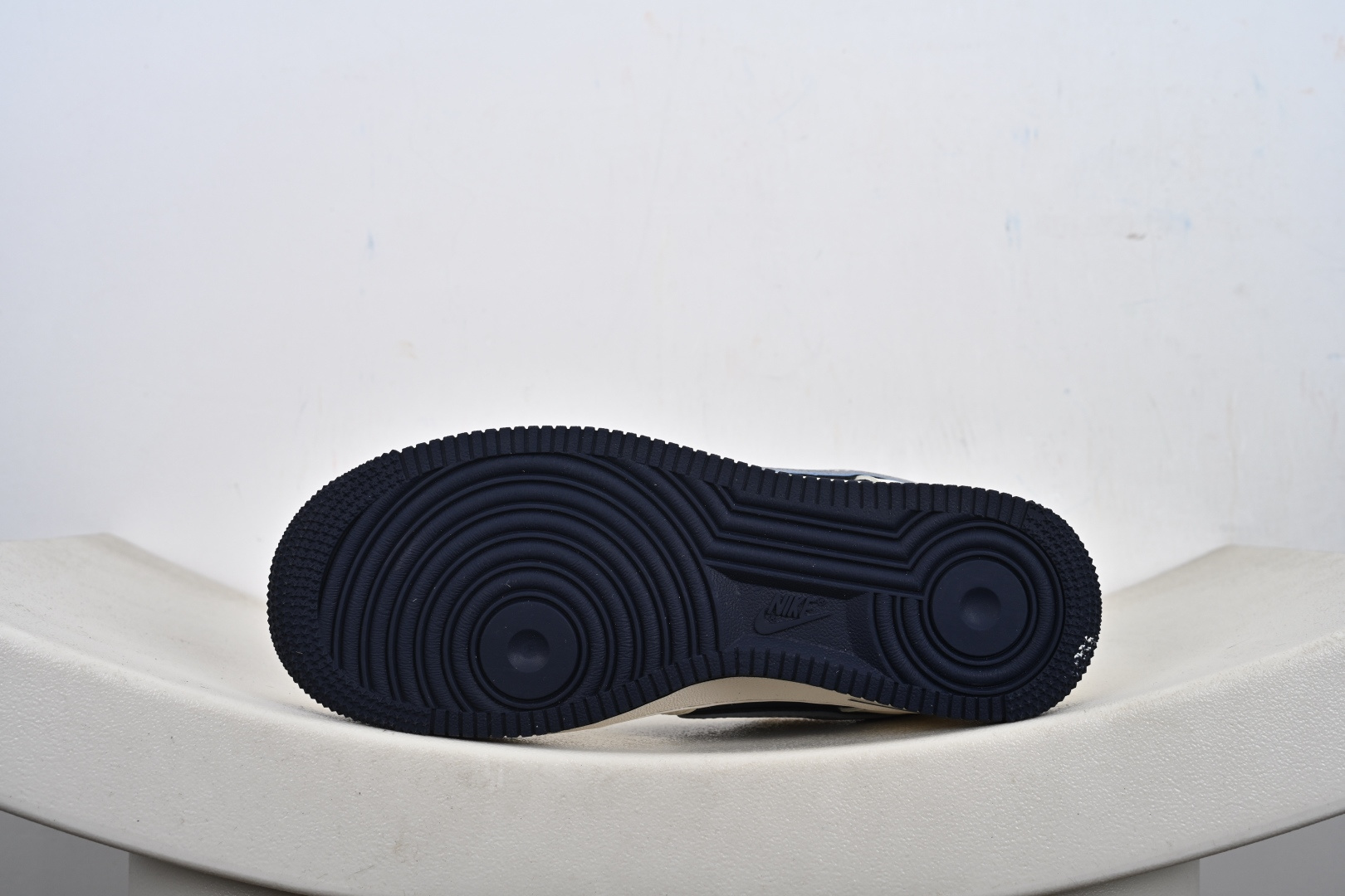 NIke Air Force 1 '07 Low “NIKE蓝-米蓝拼接”空军一号 低帮 运动鞋 JP8028-067 NIke Air Force 1 '07 Low “NIKE蓝-米蓝拼接”空军一号 低帮 运动鞋 JP8028-067