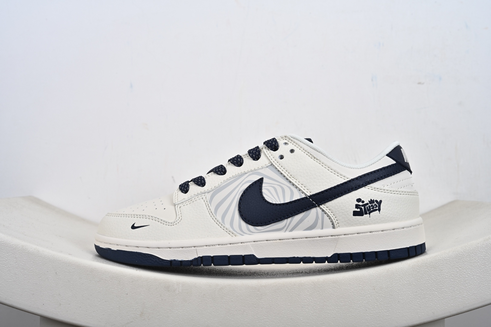 定制版NK Dunk Low 高端定制 低帮休闲板鞋 QW5836-030