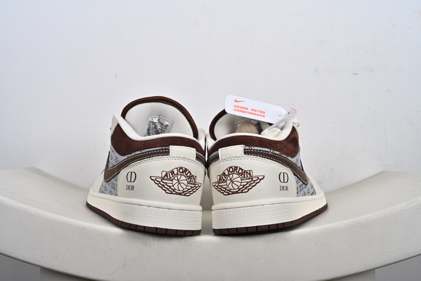 Nike Air Jordan 1 Low 定制配色 迪奥联名 定制AJ联名-高端定制 低帮复古文化板鞋 QD1988-009