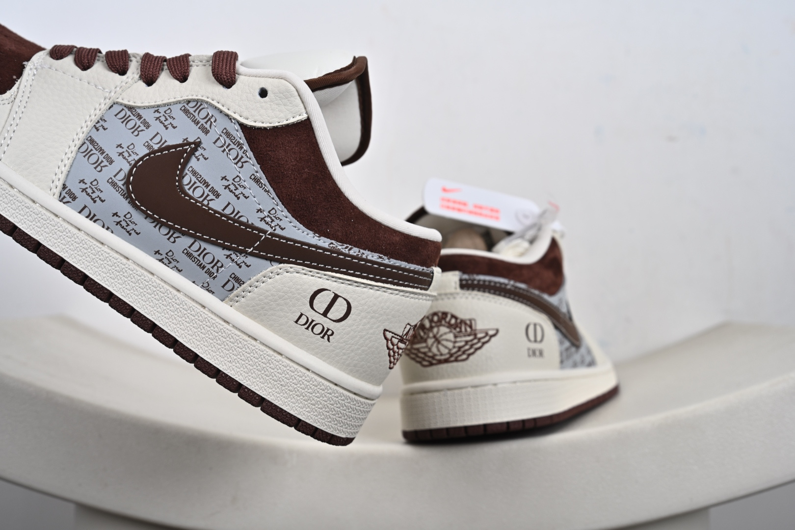 Nike Air Jordan 1 Low 定制配色 迪奥联名 定制AJ联名-高端定制 低帮复古文化板鞋 QD1988-009