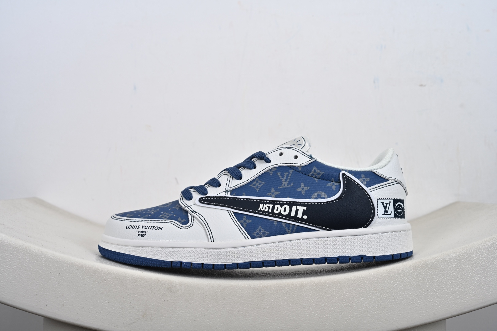 定制版乔丹Fragment x Travis Scott xDior Air Jordan 1 Low 三方联名倒钩 DZ5899-037