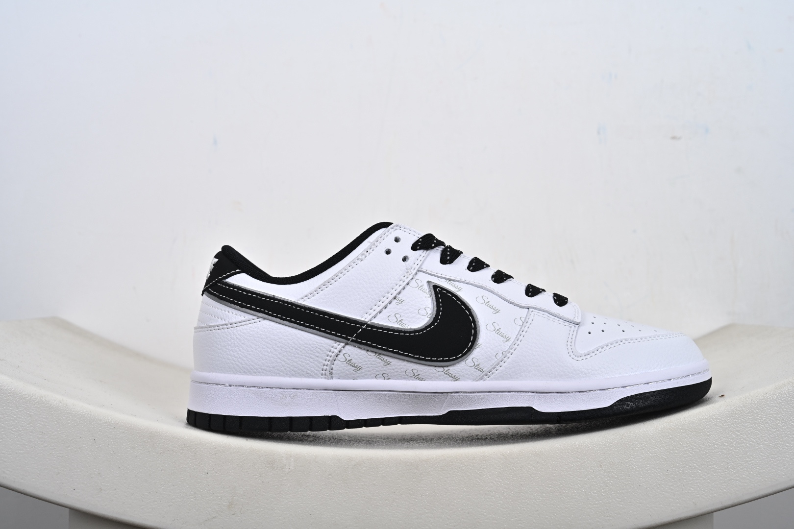 NIKE Dunk Low RETRO 联名款 CS1688-127