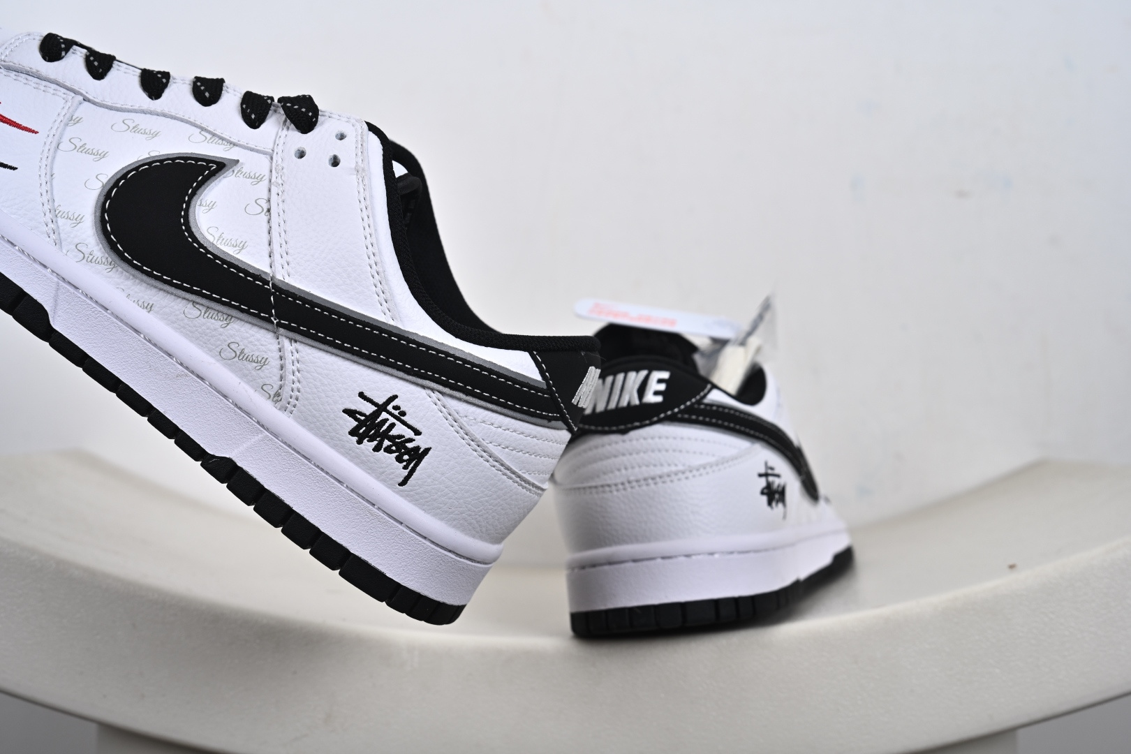 NIKE Dunk Low RETRO 联名款 CS1688-127