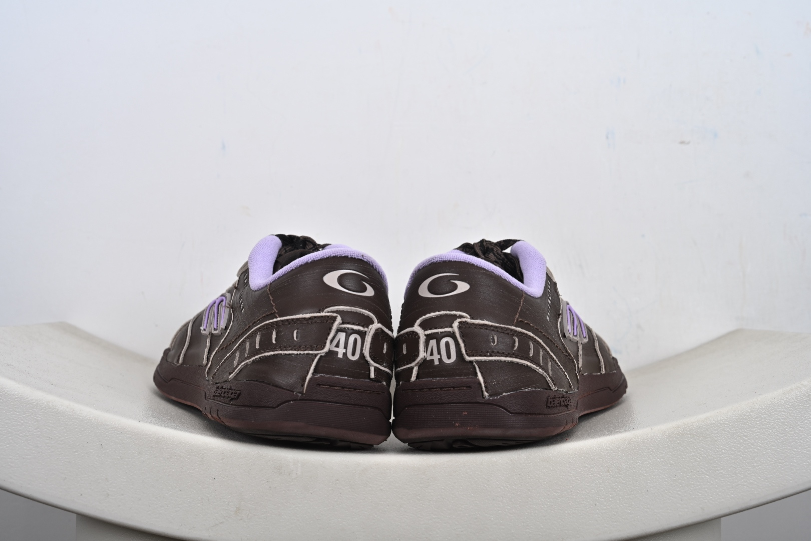 360 Balenciaga 巴黎世家 Hamptons 手工做旧款 牛皮革 复古圆头系带低帮休闲鞋 841765 WCURB 9141 841765 WCURB 1180 841763 WCURS 2050