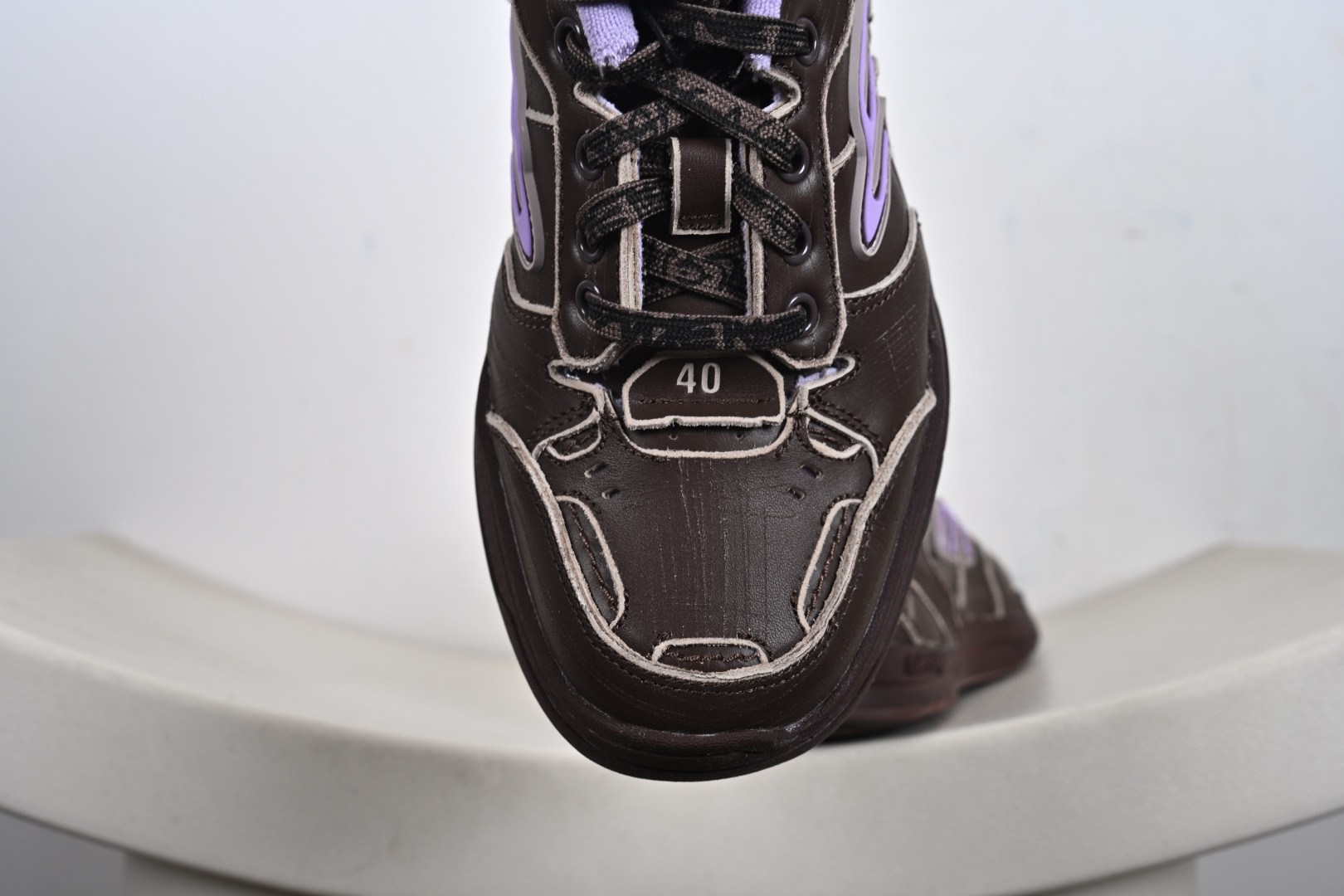 360 Balenciaga 巴黎世家 Hamptons 手工做旧款 牛皮革 复古圆头系带低帮休闲鞋 841765 WCURB 9141 841765 WCURB 1180 841763 WCURS 2050