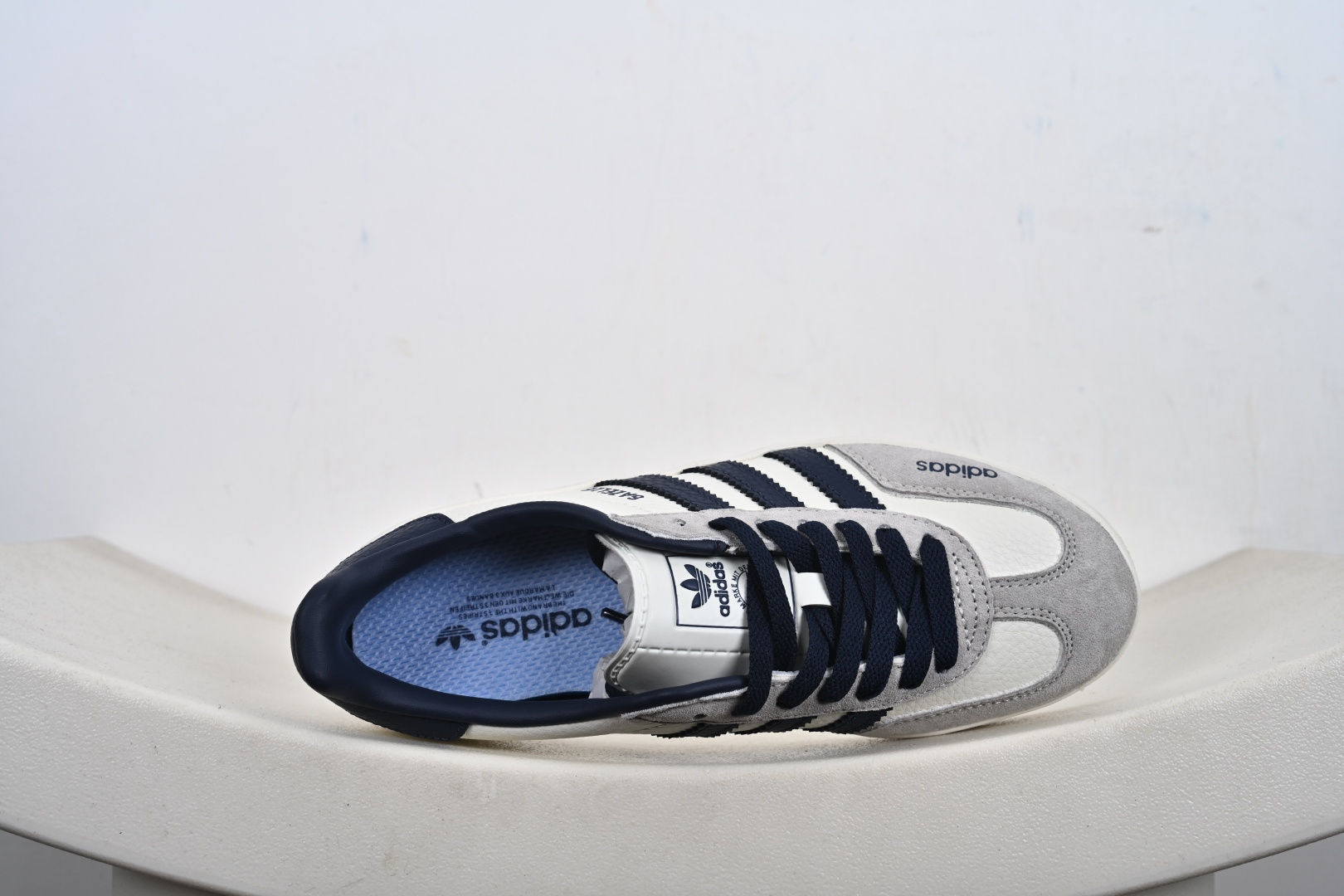 阿迪达斯/三叶草Adidas Originals Superstar 经典贝壳头系列低帮百搭休闲运动板鞋 DD6612 DD6611