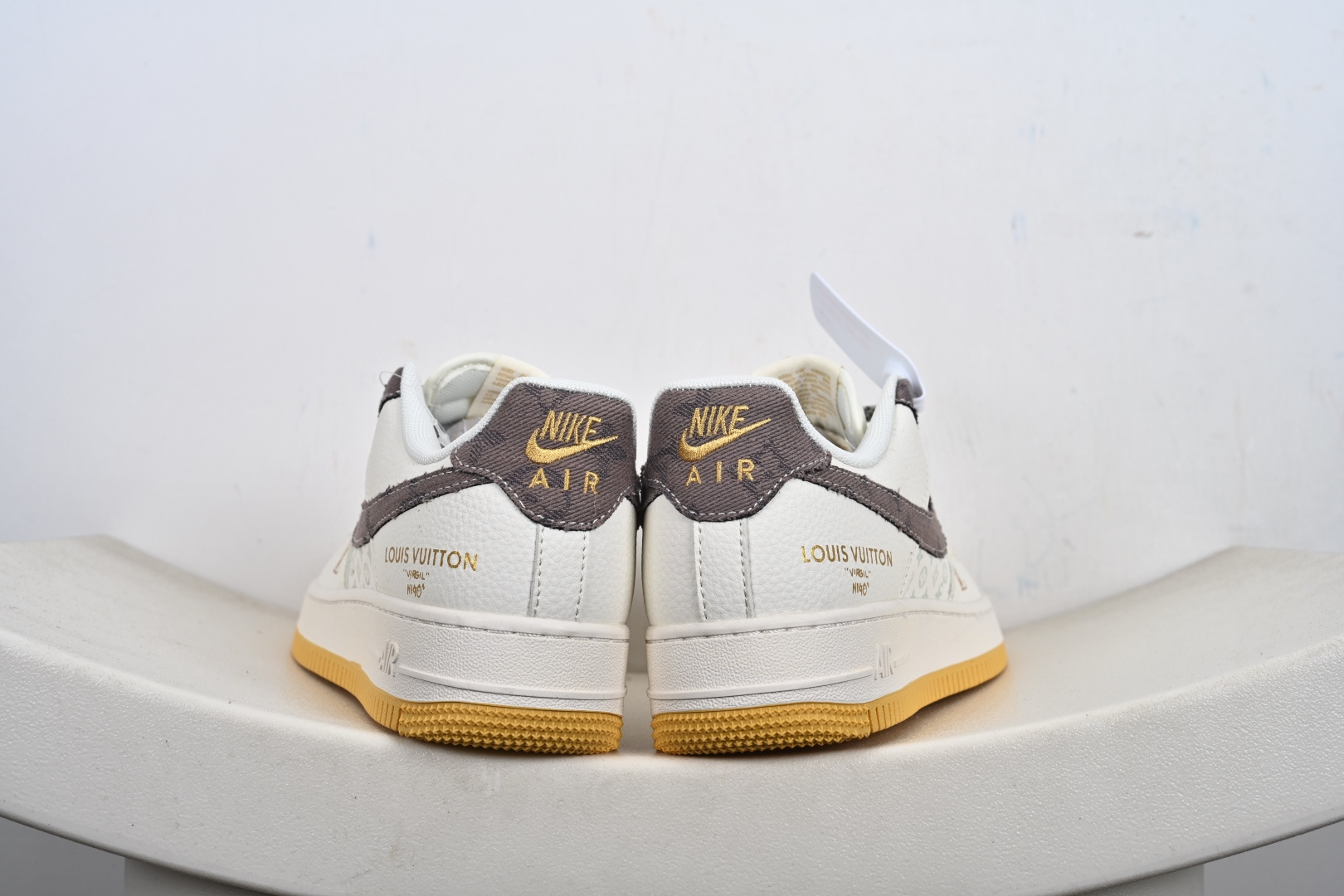 NIke Air Force 1 '07 Low 空军一号低帮 运动鞋 休闲鞋 QW5606-262