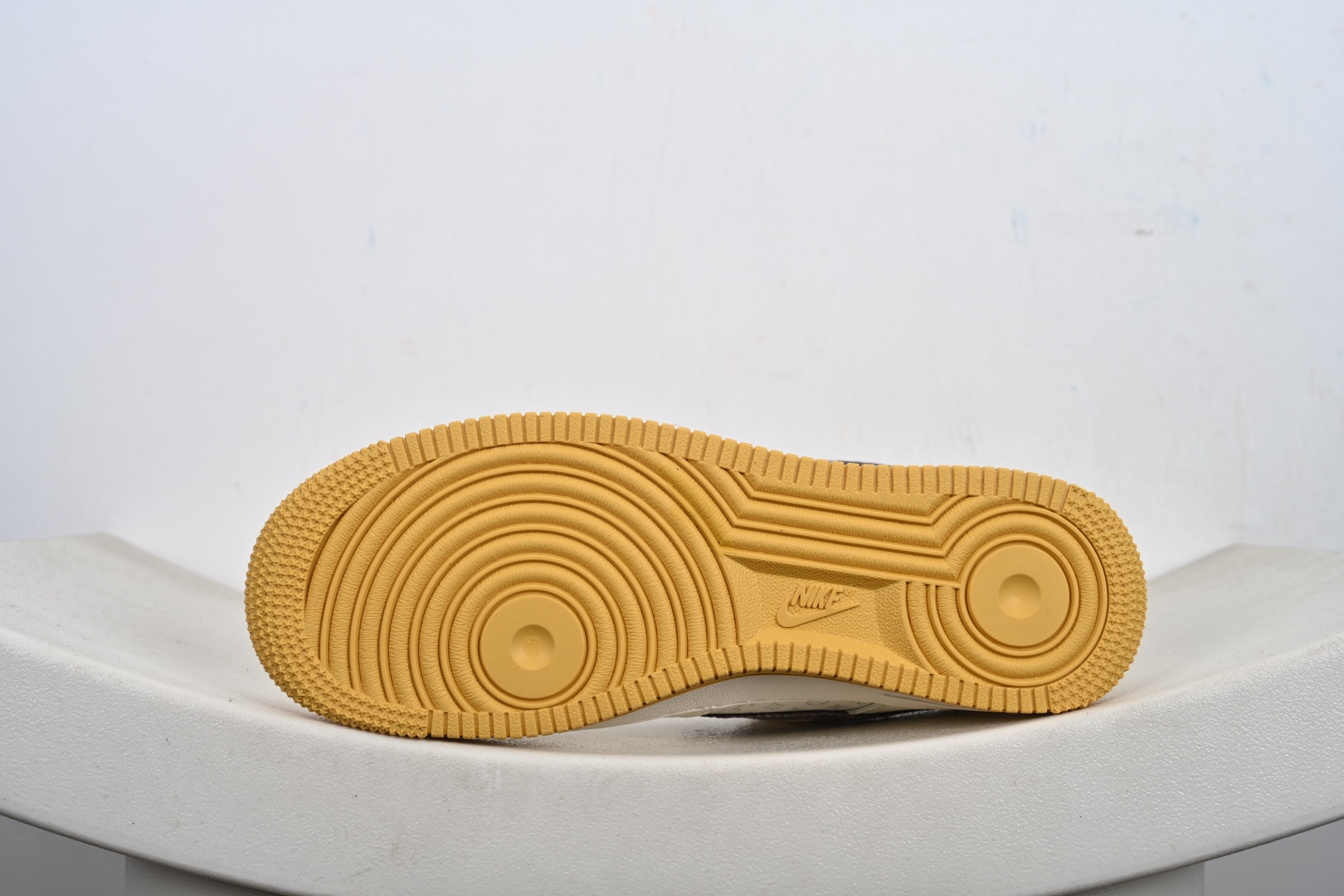 NIke Air Force 1 '07 Low 空军一号低帮 运动鞋 休闲鞋 QW5606-262