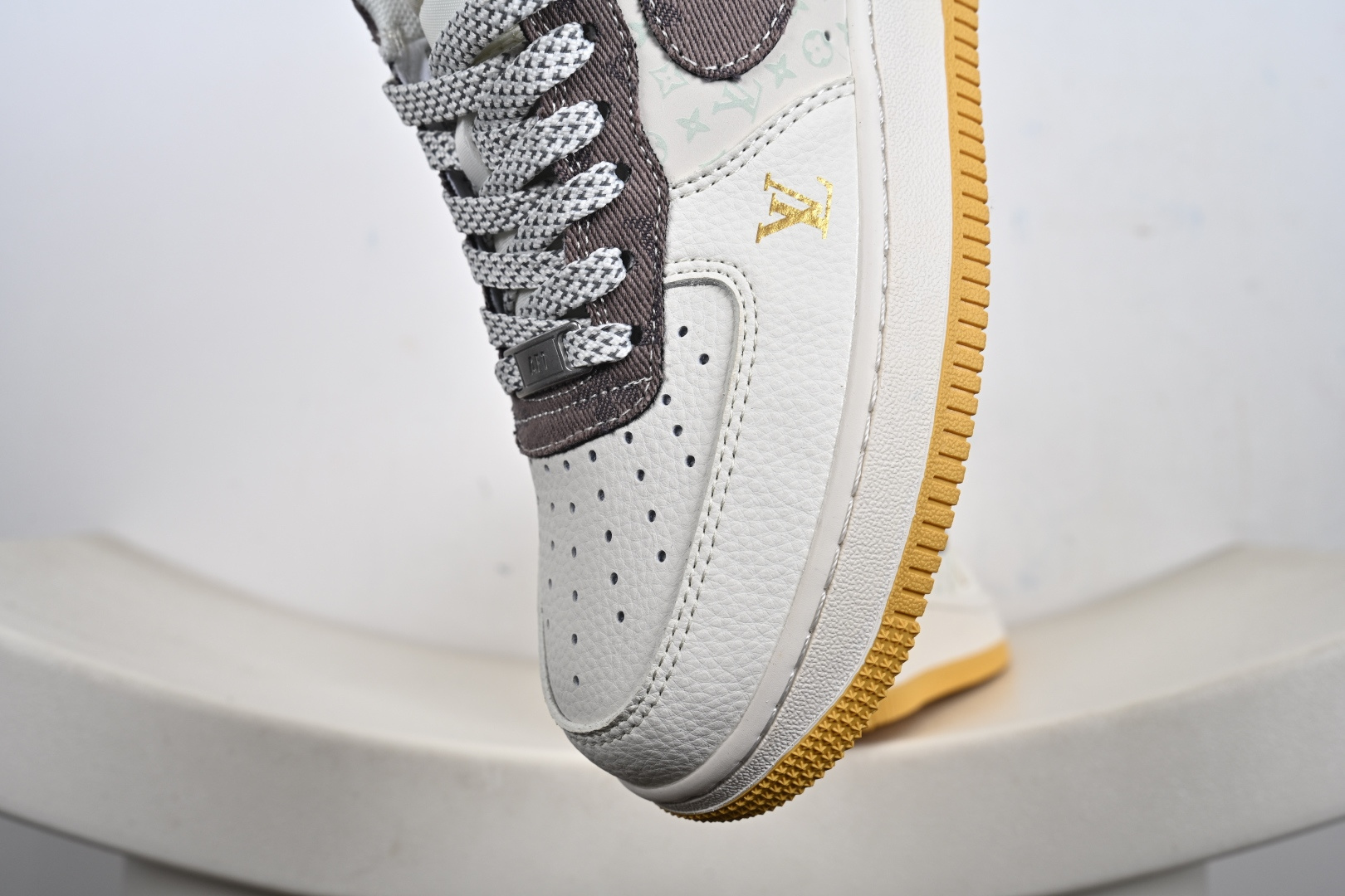 NIke Air Force 1 '07 Low 空军一号低帮 运动鞋 休闲鞋 QW5606-262