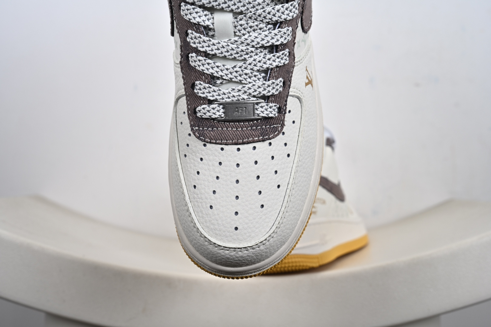 NIke Air Force 1 '07 Low 空军一号低帮 运动鞋 休闲鞋 QW5606-262