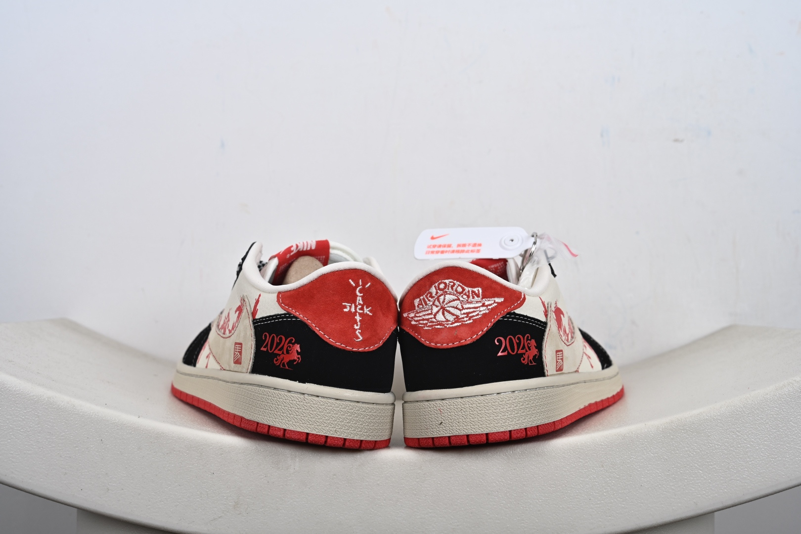 定制版Travis Scott x Fragment Design x Jordan Air Jordan 1 Low OG SP “马年联名——黑红马年” XS2025-086