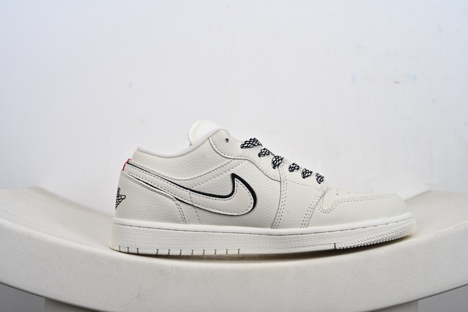 Nike AIR JORDAN 1 LOW 乔1 DIY定制 耐克 低帮文化篮球鞋 QB1988-001