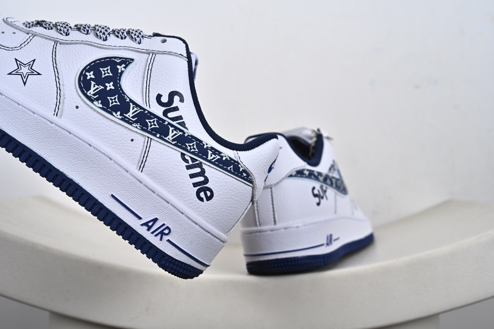 定制版NK Air Force 1 '07 Low “Supreme联名——白蓝五星”空军一号 低帮 运动鞋 XZ6188-151