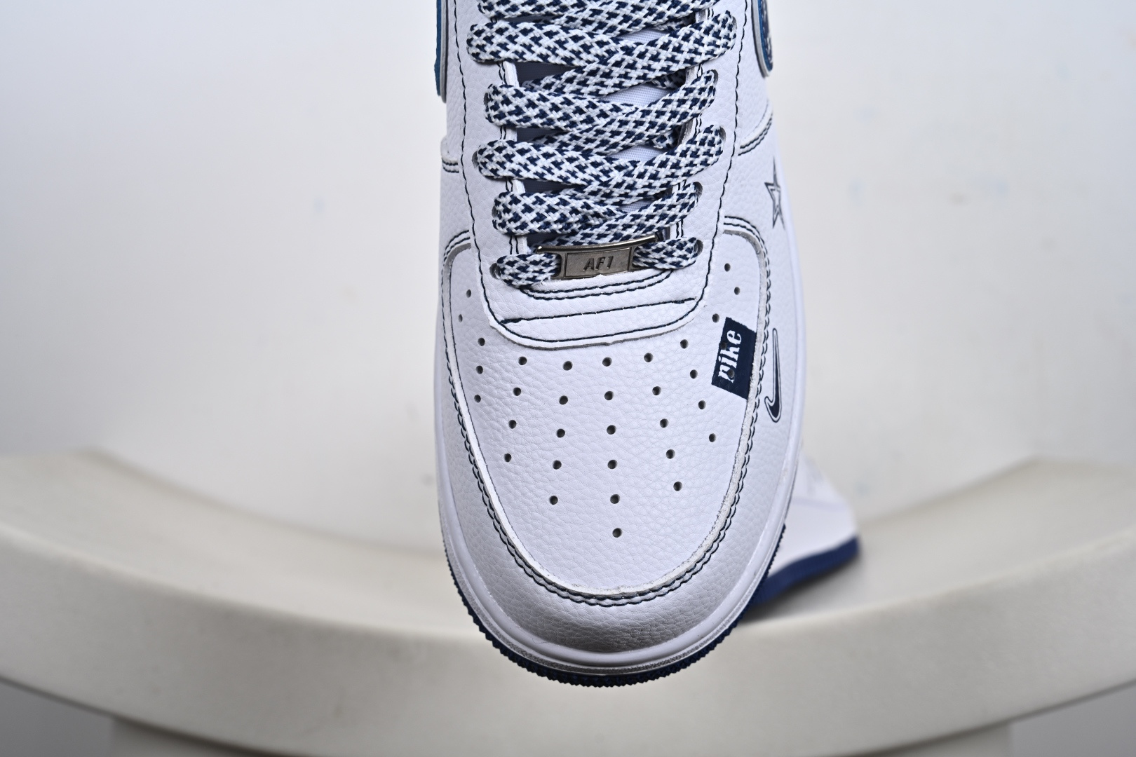 定制版NK Air Force 1 '07 Low “Supreme联名——白蓝五星”空军一号 低帮 运动鞋 XZ6188-151