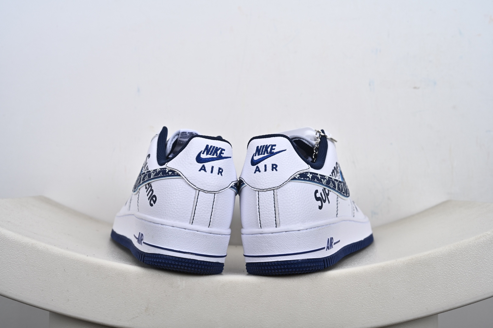 定制版NK Air Force 1 '07 Low “Supreme联名——白蓝五星”空军一号 低帮 运动鞋 XZ6188-151