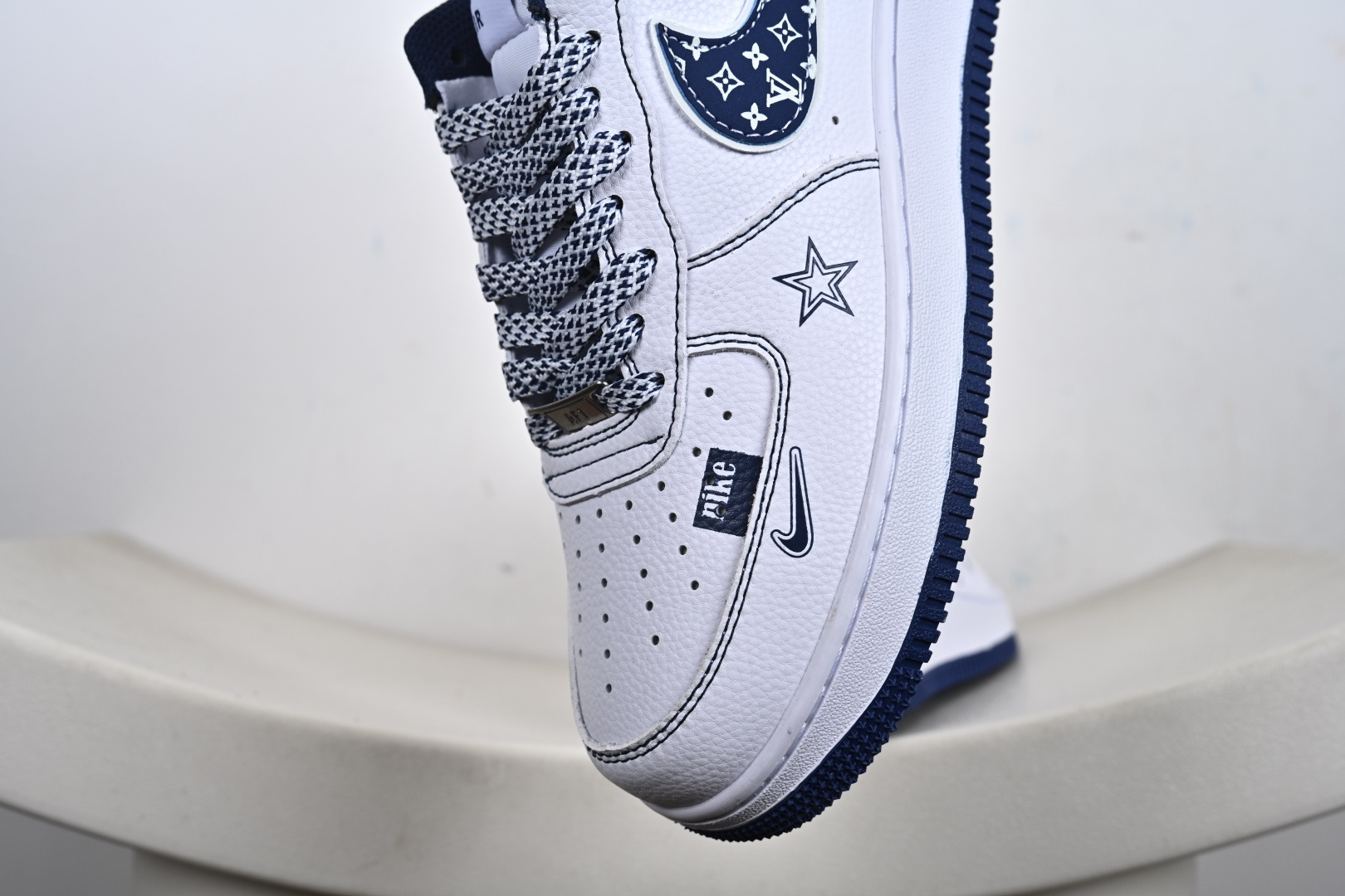 定制版NK Air Force 1 '07 Low “Supreme联名——白蓝五星”空军一号 低帮 运动鞋 XZ6188-151