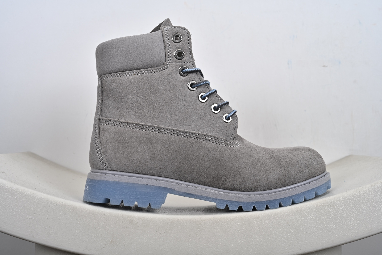 Timberland 添柏岚/天伯伦 经典工装靴 TB0A44VY Timberland 添柏岚/天伯伦 经典工装靴 TB0A44VY