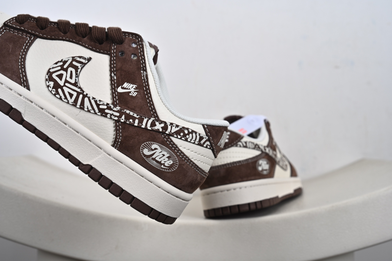 Nike SB Dunk Low 摩卡联名 XD1588-240