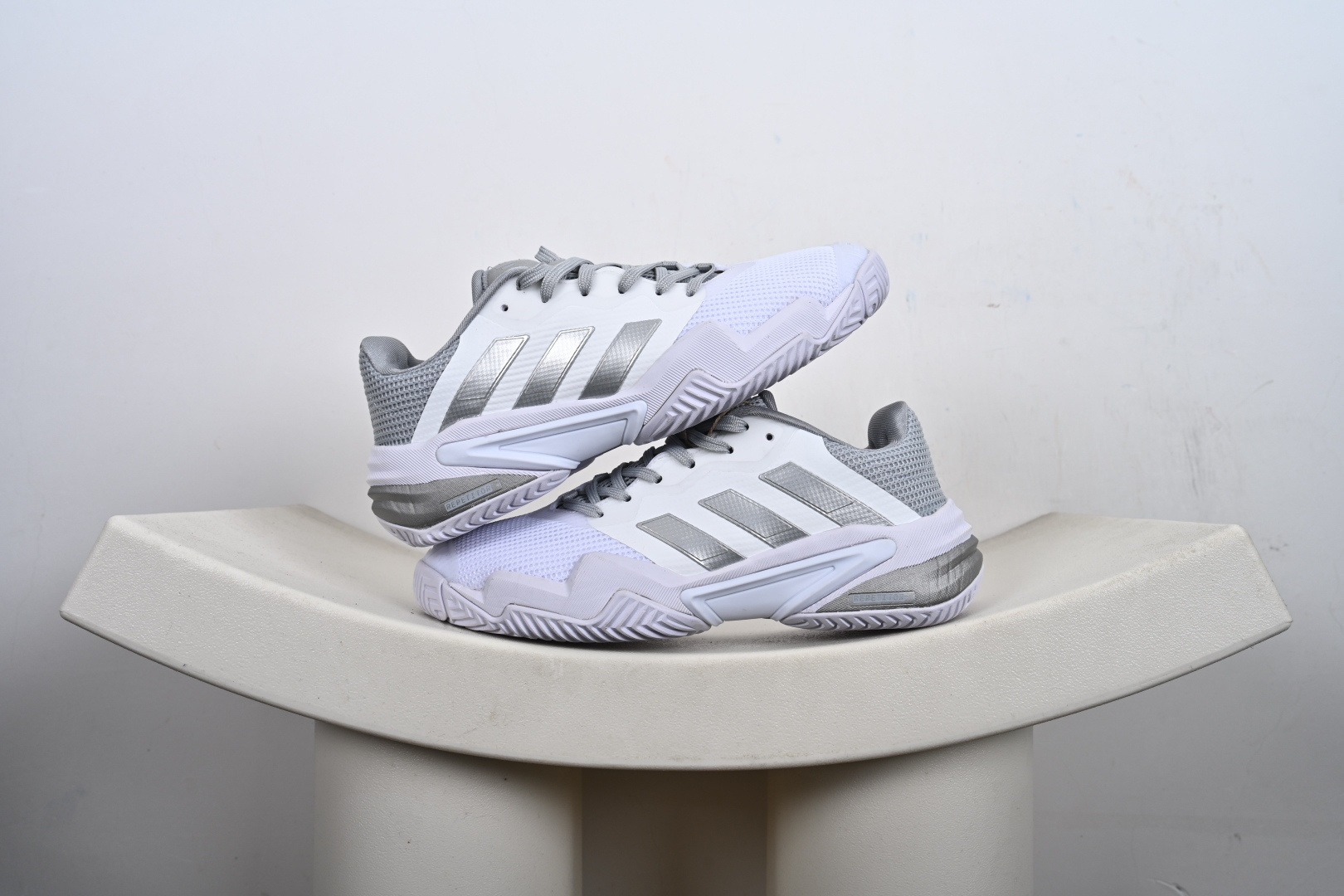 Adidas Barricade 13 M Leather 大满贯13代系列低帮网球老爹风复古缓震休闲运动慢跑鞋 IF0465 IF0410 IF0466 IF0407