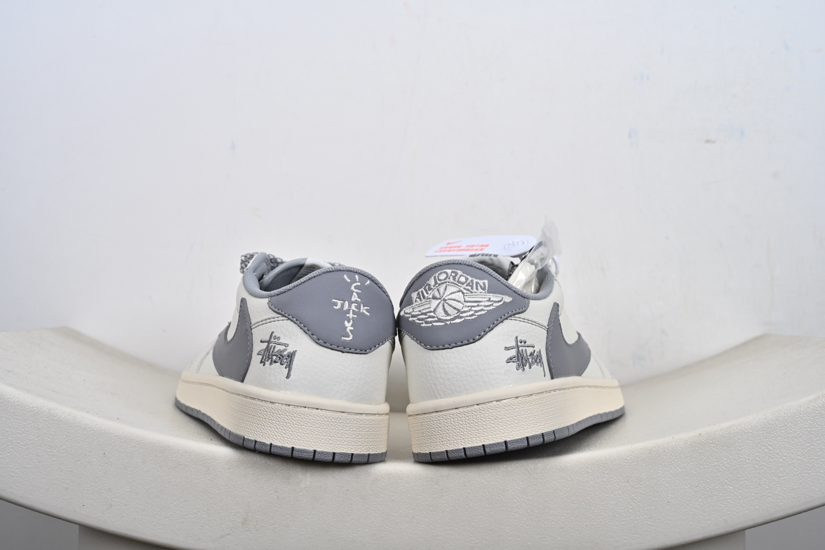 Nike Air Jordan 1 x Travis Scott AJ1 倒勾 乔一 倒钩 DIY定制 耐克低帮文化篮球鞋 CS5288-501