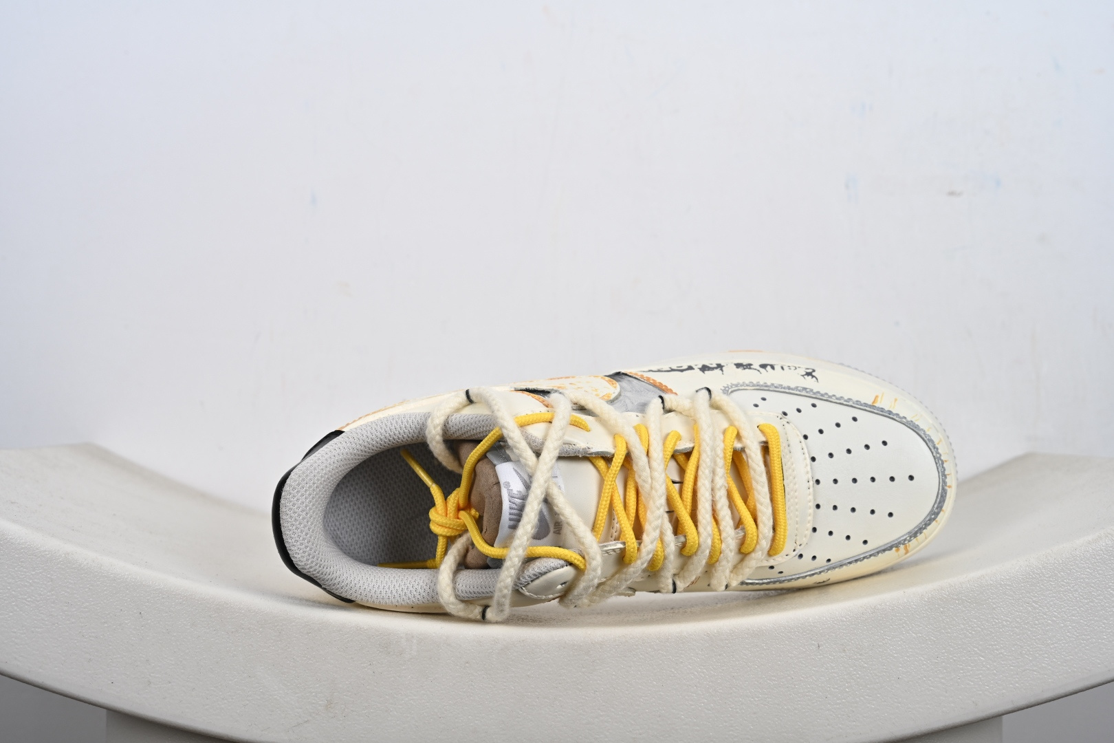 240 Nike Air Force 1 Low 手绘涂鸦 解构绑带 DB3301-101-Chinese UA Cheap High Quatity Brand Clothes Bags handbags Sneakers wholesale wholesaler seller from China Factory suppliers Fashion Clothing Shoes best Quality Beautiful Price 240 Nike Air Force 1 Low 手绘涂鸦 解构绑带 DB3301-101