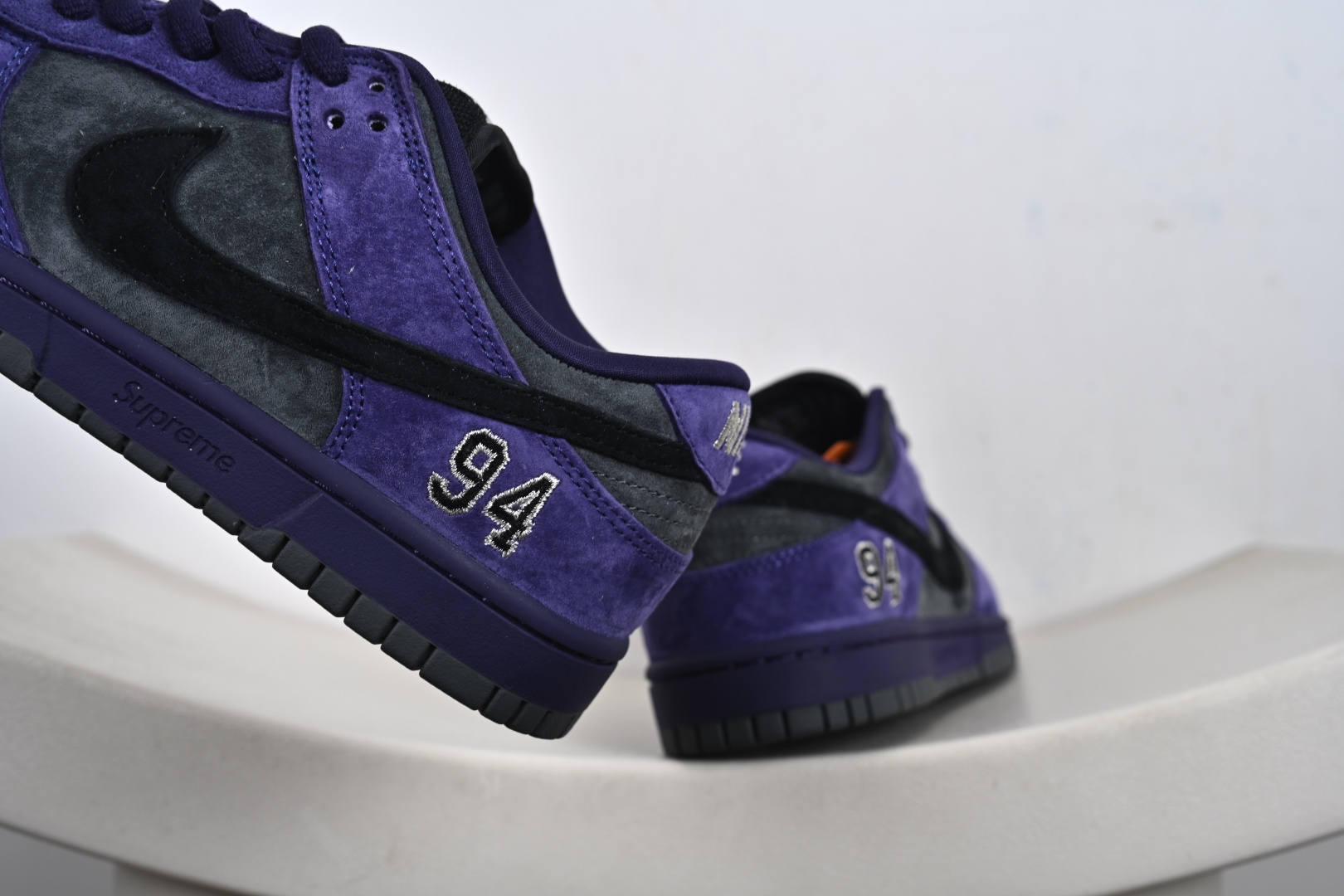 200 Supreme x NK Dunk Low SUP 联名款 低帮休闲滑板鞋 HQ8487-500