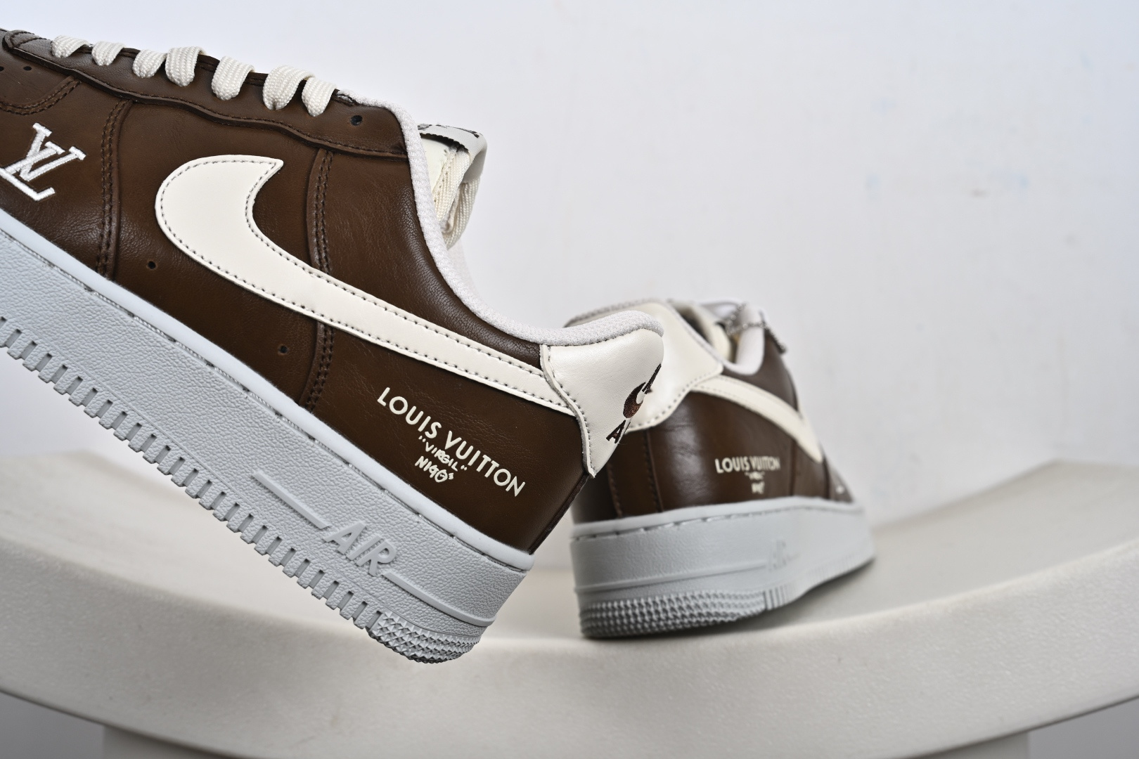 240 定制版Nike Air Force 1'07 Low 联名 焦糖拿铁 空军低帮休闲板鞋 NH0601-587