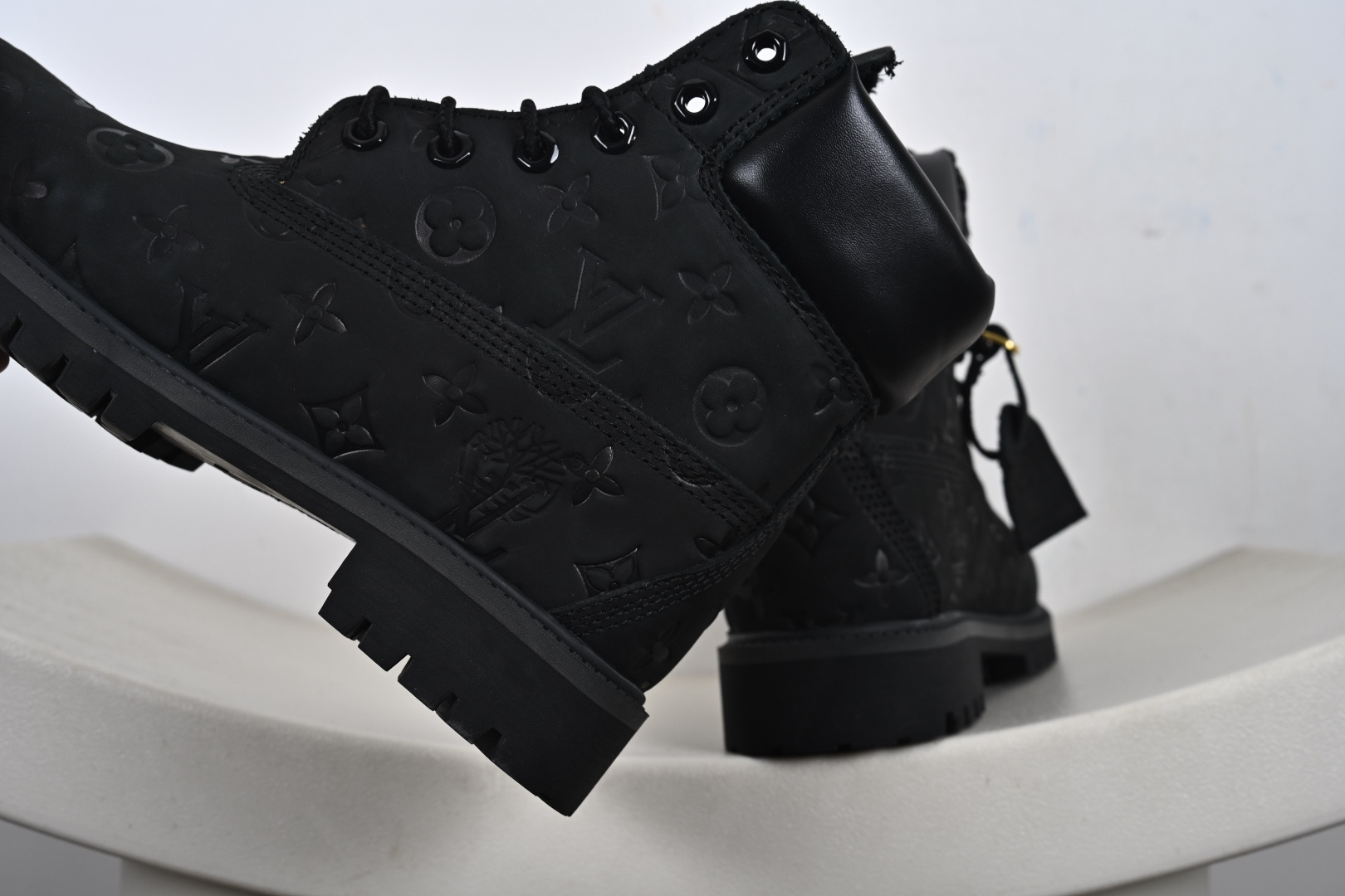 350 添柏岚 天伯伦 Timberland 经典款高帮 油蜡面做旧 TB 010061 713