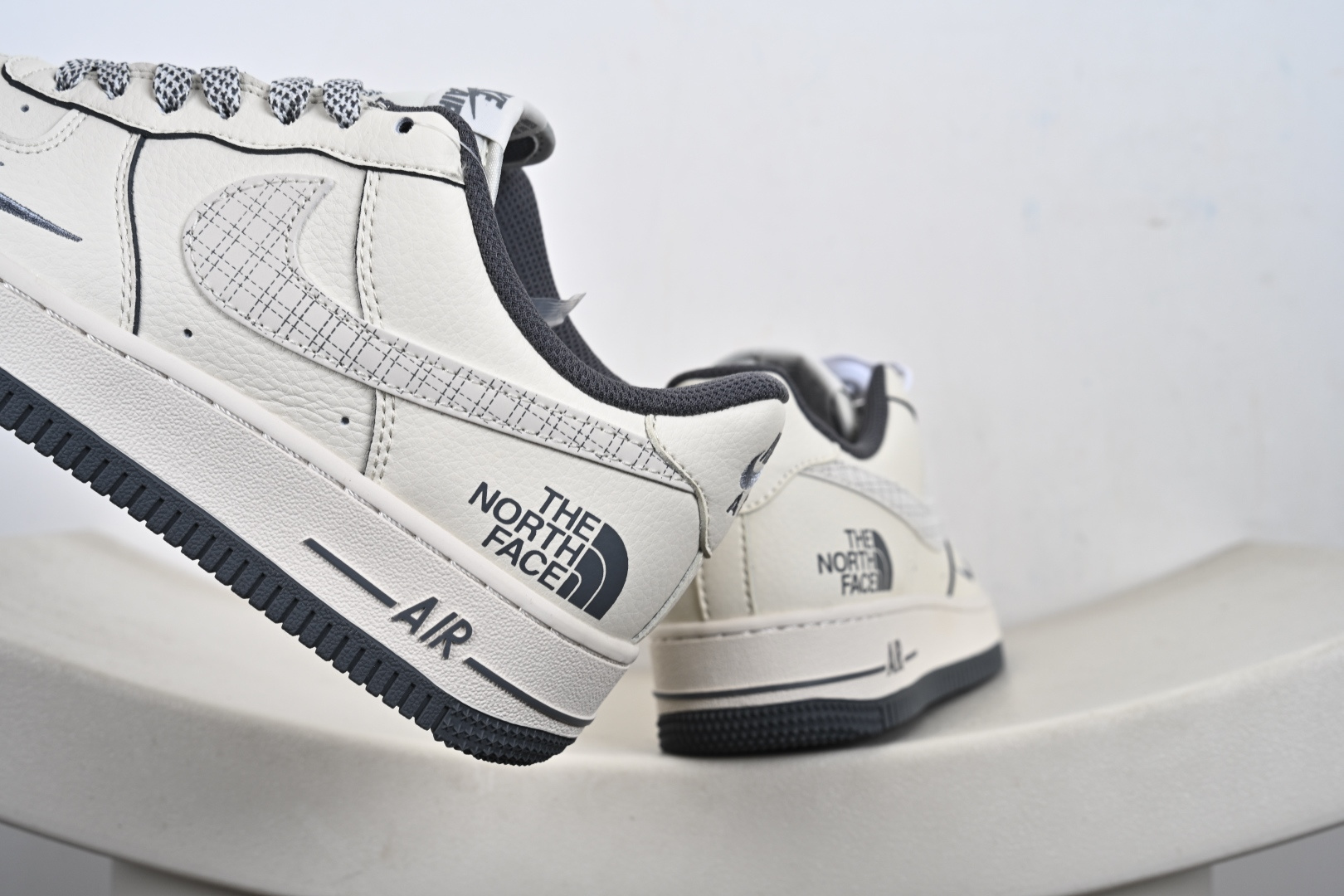 Nike Air Force 1 Low 北面联名 JP8028-058-Top High Quatity Cheap Sneakers Fashion Clothing Clothes Bags handbags Shoes of all Brand wholesale With The best Quality And Beautiful Price from China Factory Chinese suppliers wholesaler seller Nike Air Force 1 Low 北面联名 JP8028-058