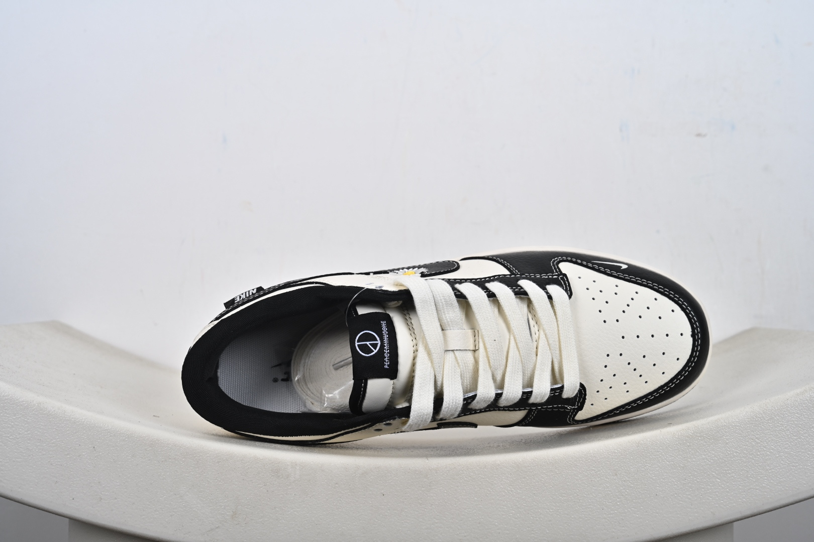 260 Nike SB Dunk Low 小雏菊联名 XD1588-245