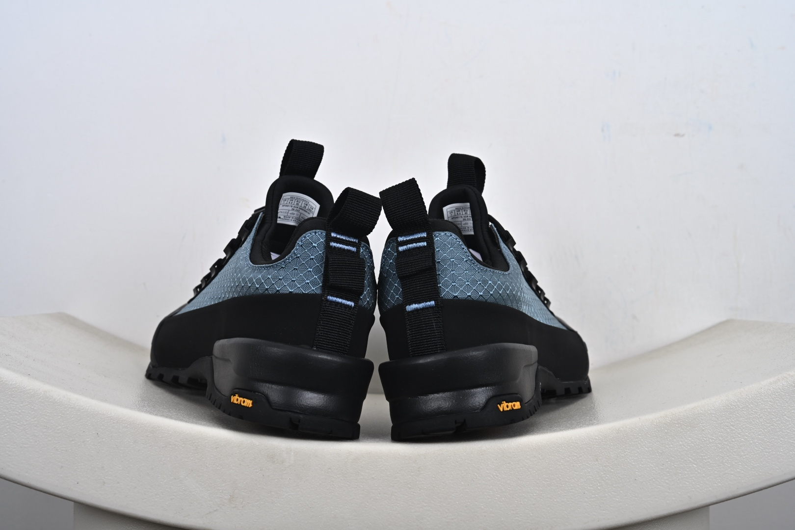 220 The North Face Glenclyffe Low 北面低帮徒步越野休闲登山鞋 NFA817B8OR-080