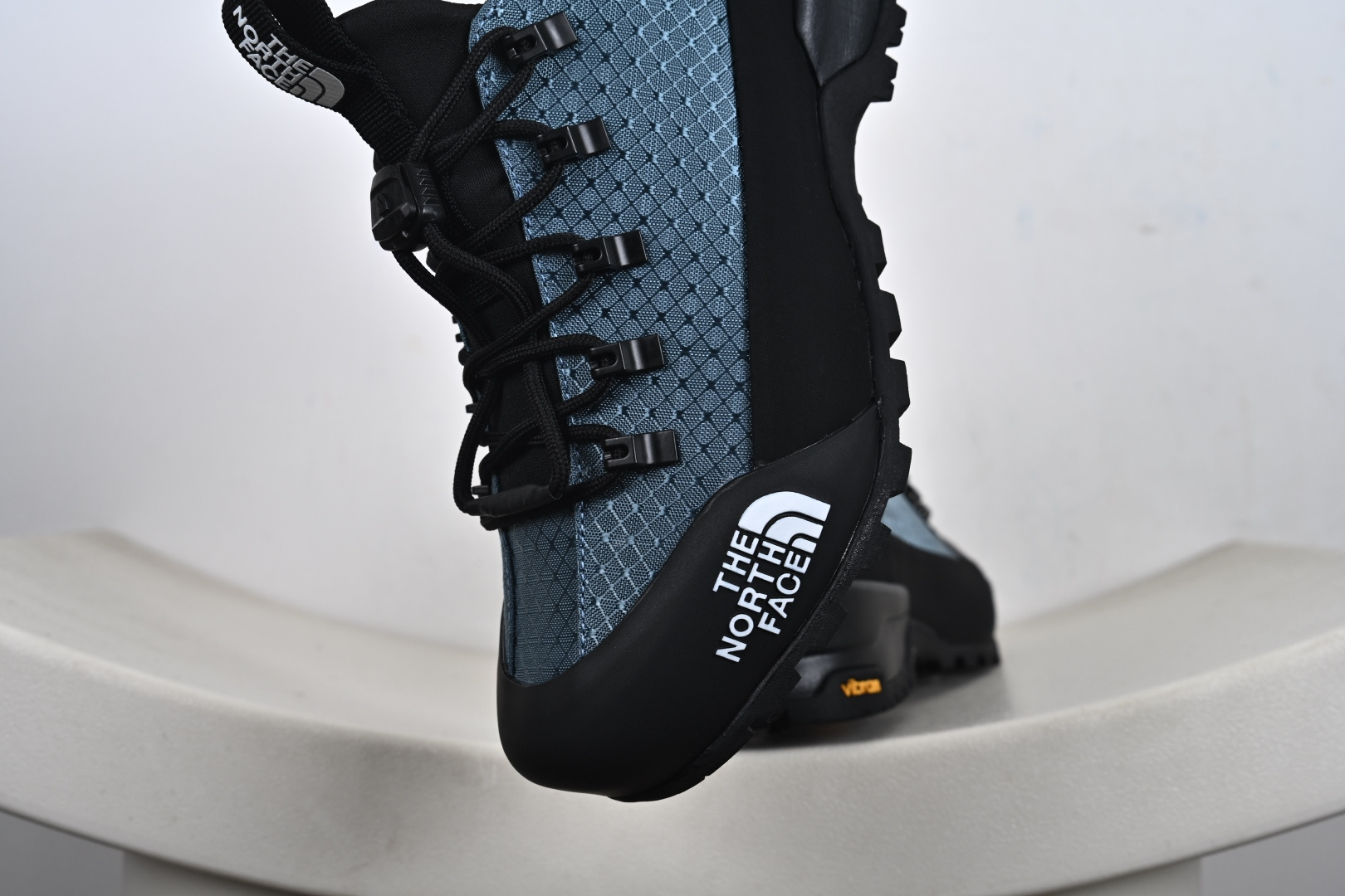 220 The North Face Glenclyffe Low 北面低帮徒步越野休闲登山鞋 NFA817B8OR-080