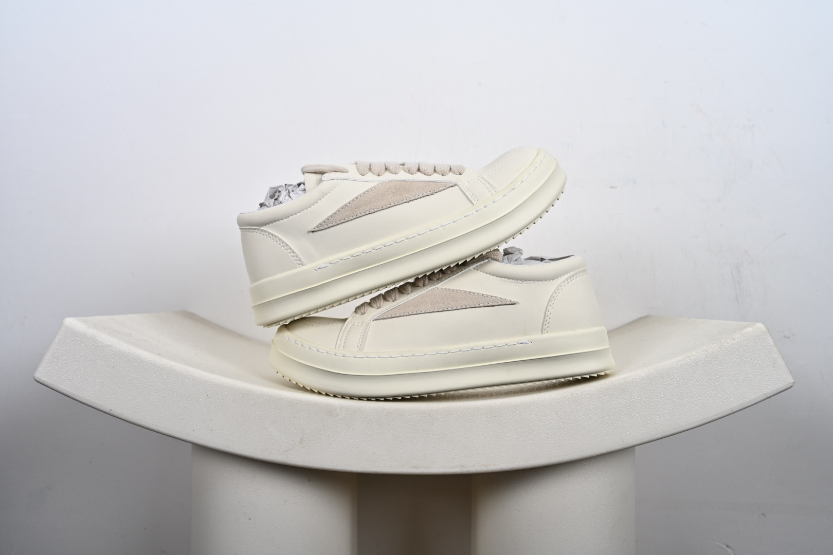 220 RICK OWENS/RO Hollywood 欧文斯 小牛皮 圆头系带低帮板鞋