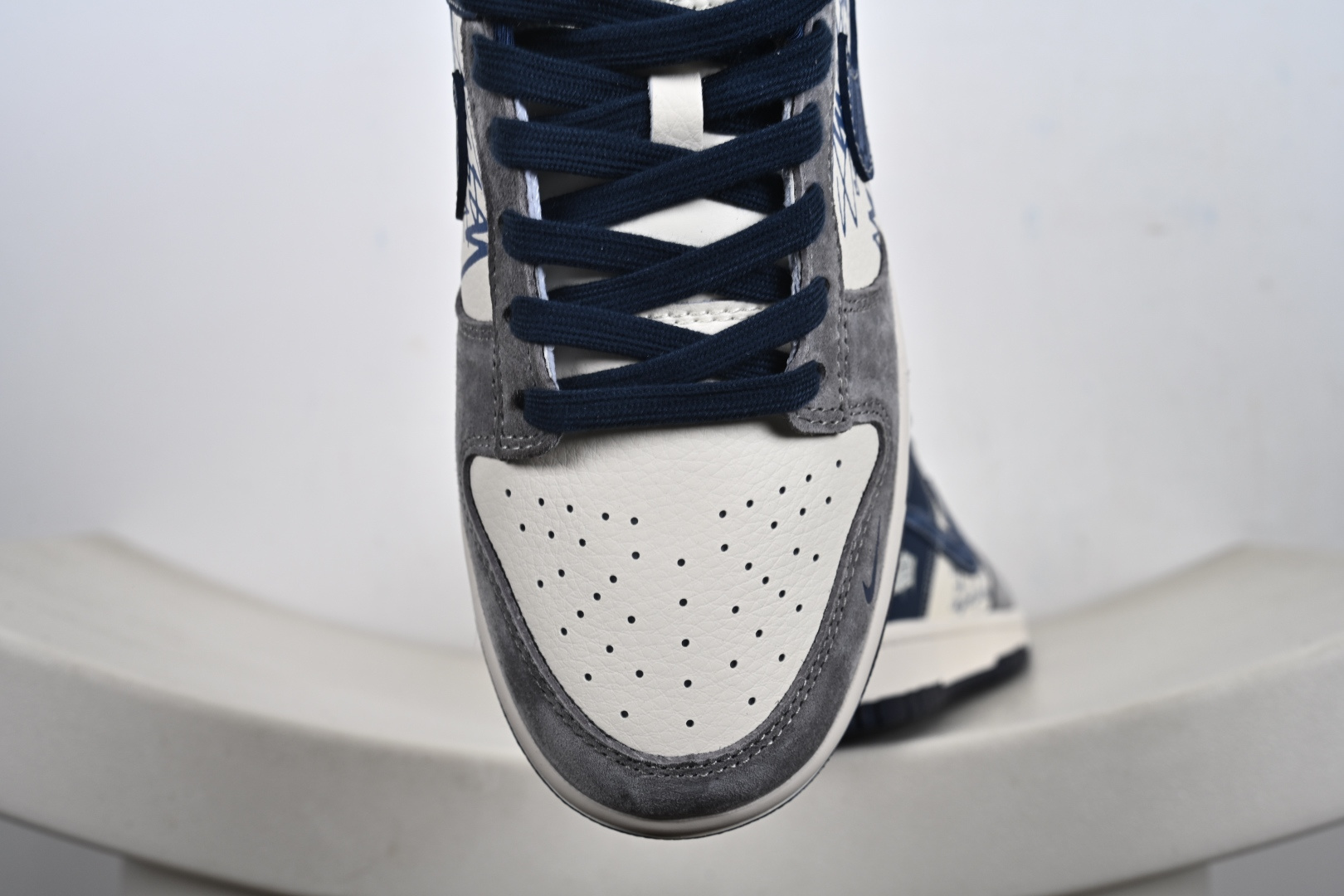 260 定制版Stussy x Nk Dunk Low 定制配色 斯图西联名 复古低帮休闲百搭板鞋 XD1588-243