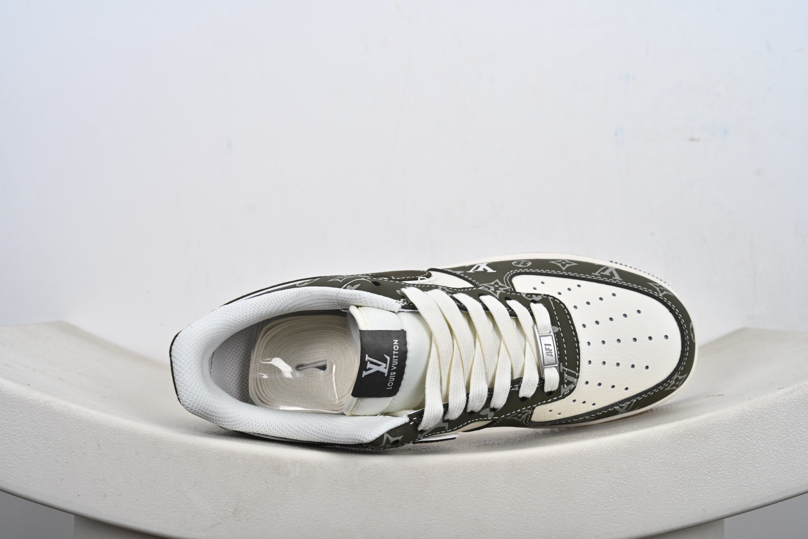 240 NIke Air Force 1 '07 Low 空军一号低帮 运动鞋 休闲鞋 XS1958-623-Chinese UA Cheap High Quatity Brand Clothes Bags handbags Sneakers wholesale wholesaler seller from China Factory suppliers Fashion Clothing Shoes best Quality Beautiful Price 240 NIke Air Force 1 '07 Low 空军一号低帮 运动鞋 休闲鞋 XS1958-623