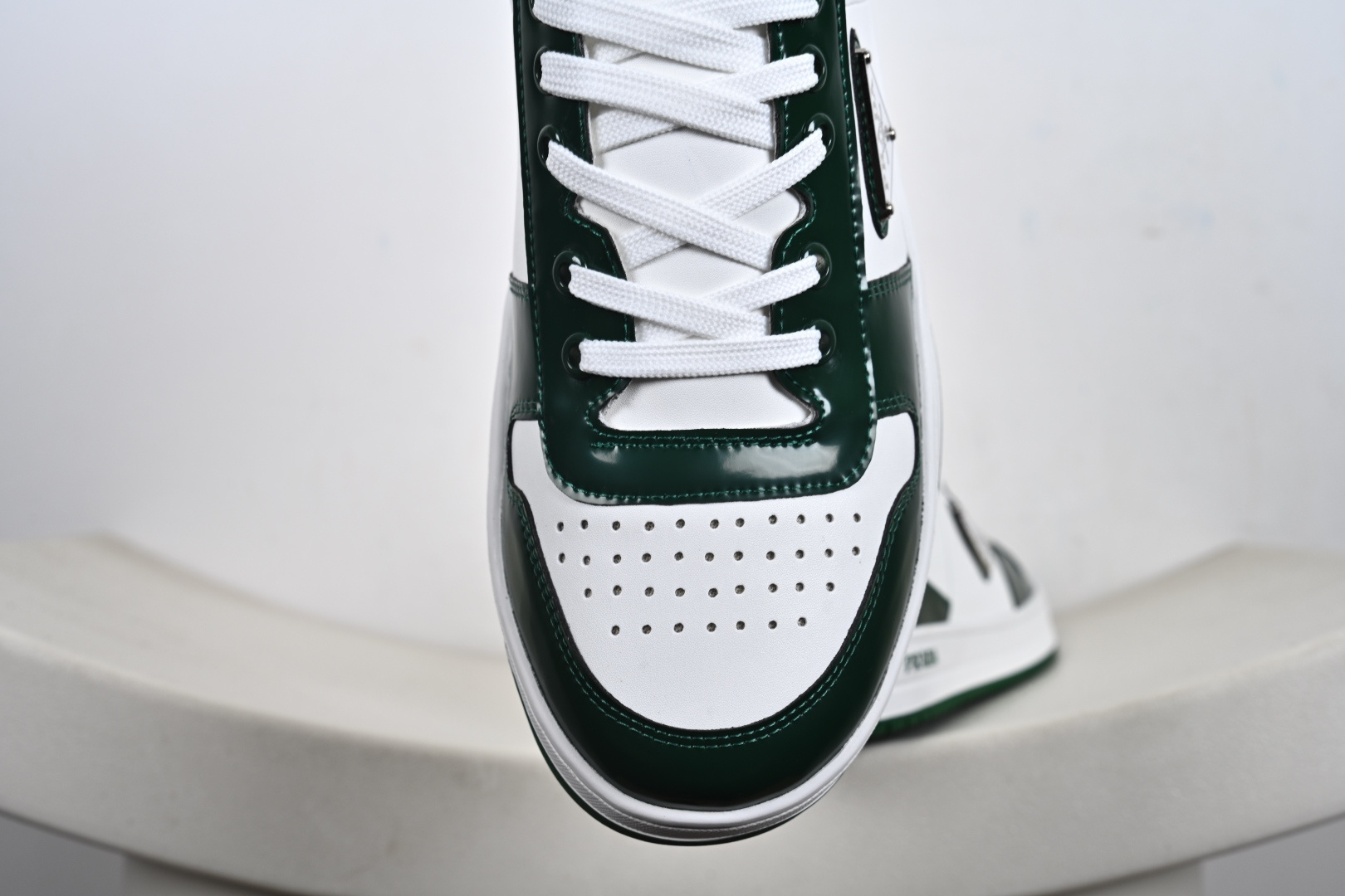 380 PRADA 普拉达 Prada Downtown 低帮休闲板鞋-Chinese UA Cheap High Quatity Brand Clothes Bags handbags Sneakers wholesale wholesaler seller from China Factory suppliers Fashion Clothing Shoes best Quality Beautiful Price 380 PRADA 普拉达 Prada Downtown 低帮休闲板鞋