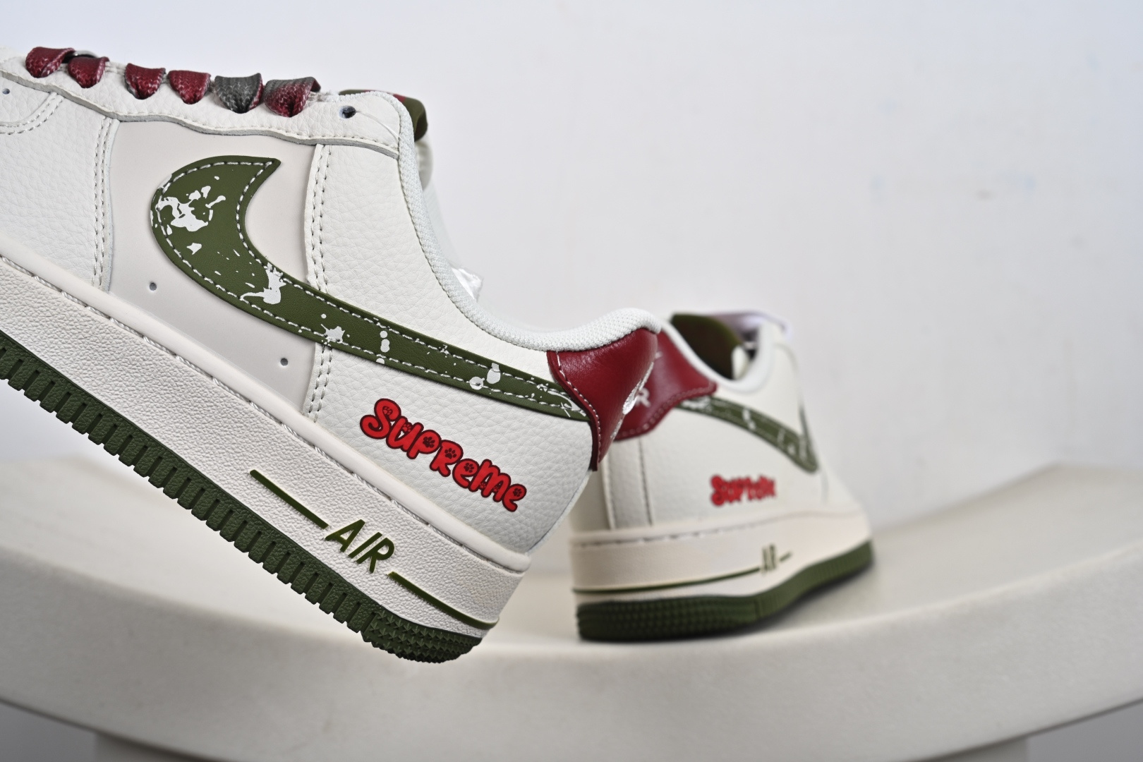 240 Nike Air Force 1 '07 Low “Supreme联名——米红织标绿勾”空军一号 低帮 运动鞋 QW5606-273