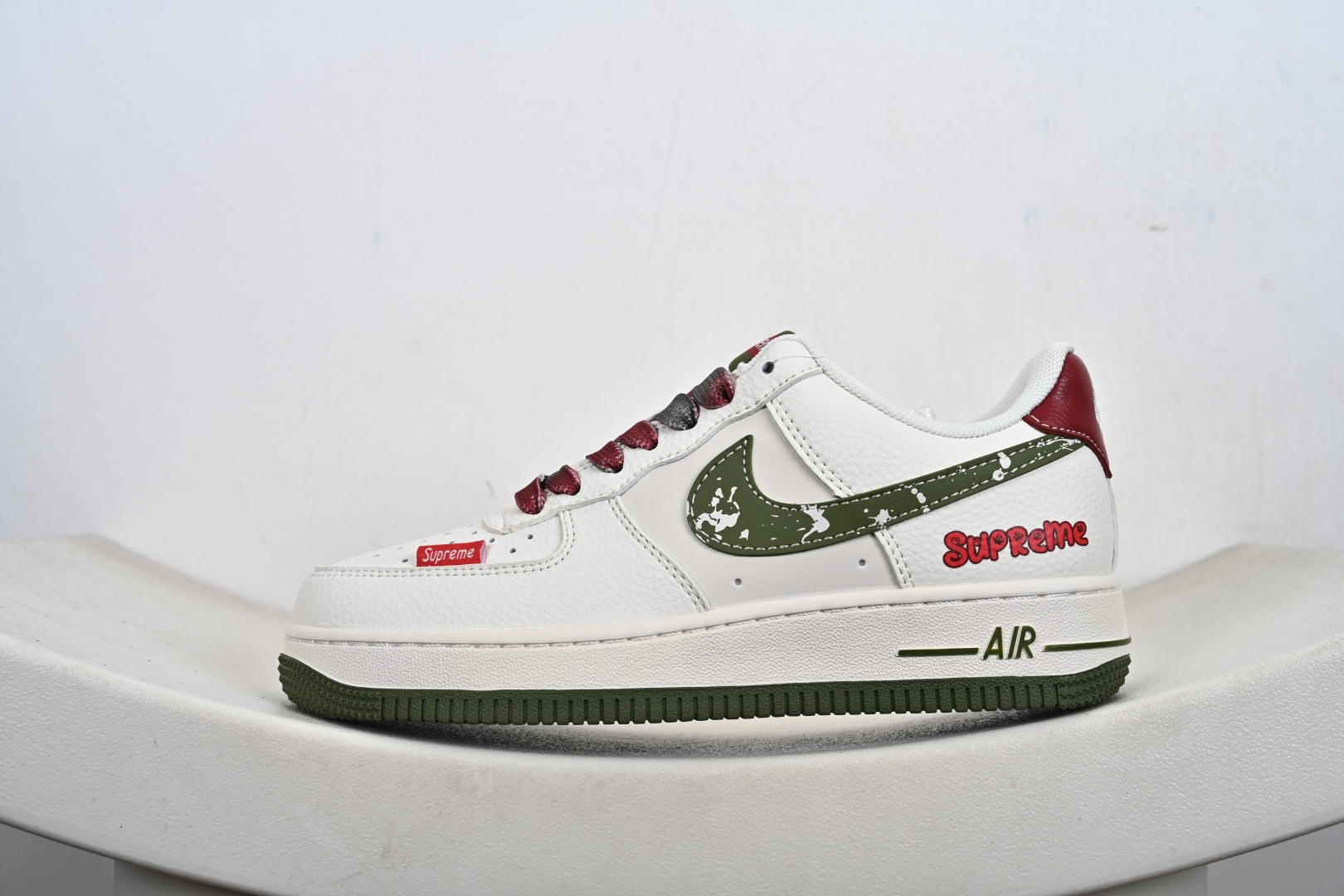 240 Nike Air Force 1 '07 Low “Supreme联名——米红织标绿勾”空军一号 低帮 运动鞋 QW5606-273