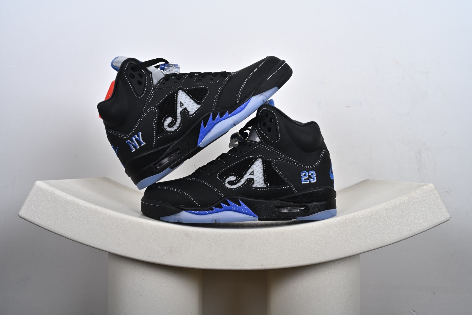 Air Jordan 5 AJ5 35周年 HQ7978-M2-G2