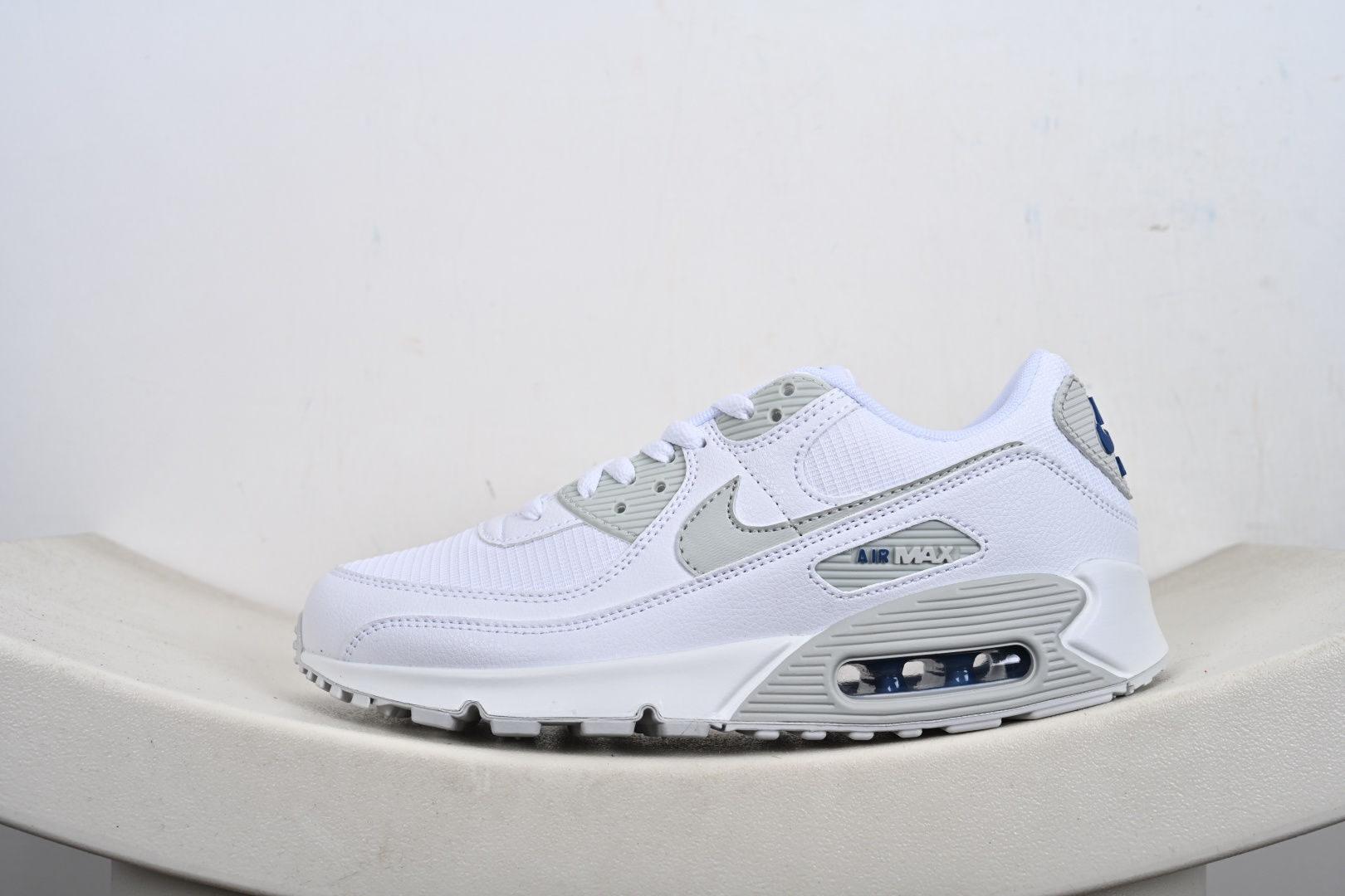 Air Max 90小气垫运动鞋 融合经典设计线条和丰富材质 FZ7186-100