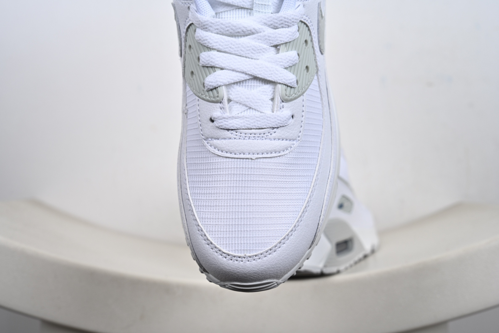 Air Max 90小气垫运动鞋 融合经典设计线条和丰富材质 FZ7186-100