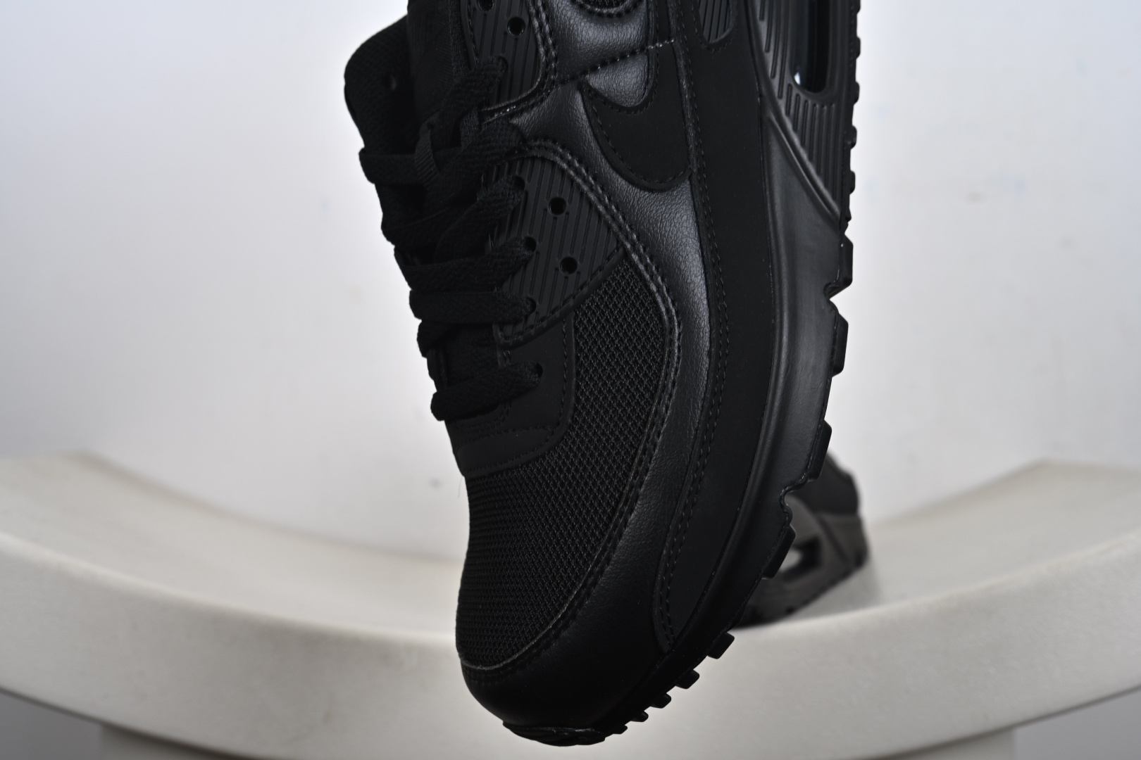 Air Max 90小气垫运动鞋 融合经典设计线条和丰富材质 FZ7186-10 HQ3828-200 CN8490-003