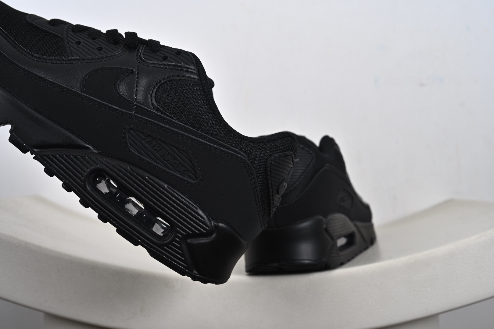 Air Max 90小气垫运动鞋 融合经典设计线条和丰富材质 FZ7186-10 HQ3828-200 CN8490-003