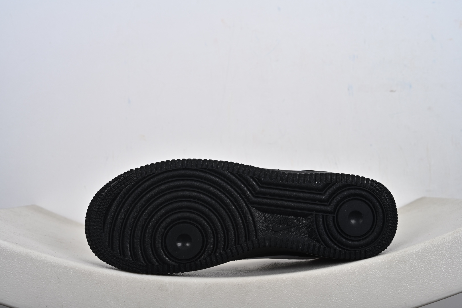 240 Nike Air Force 1‘07 Low 空军低休帮闲板鞋 ZH0316-149-Chinese UA Cheap High Quatity Brand Clothes Bags handbags Sneakers wholesale wholesaler seller from China Factory suppliers Fashion Clothing Shoes best Quality Beautiful Price 240 Nike Air Force 1‘07 Low 空军低休帮闲板鞋 ZH0316-149