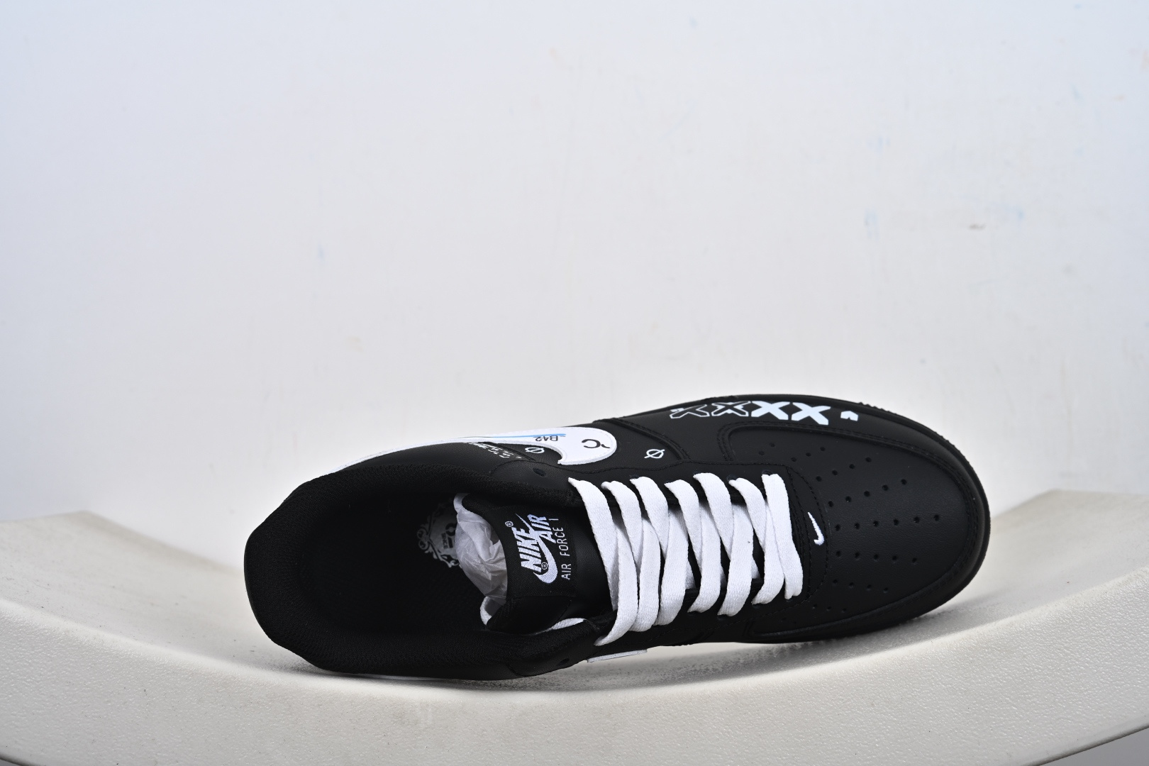 240 Nike Air Force 1‘07 Low 空军低休帮闲板鞋 ZH0316-149-Chinese UA Cheap High Quatity Brand Clothes Bags handbags Sneakers wholesale wholesaler seller from China Factory suppliers Fashion Clothing Shoes best Quality Beautiful Price 240 Nike Air Force 1‘07 Low 空军低休帮闲板鞋 ZH0316-149