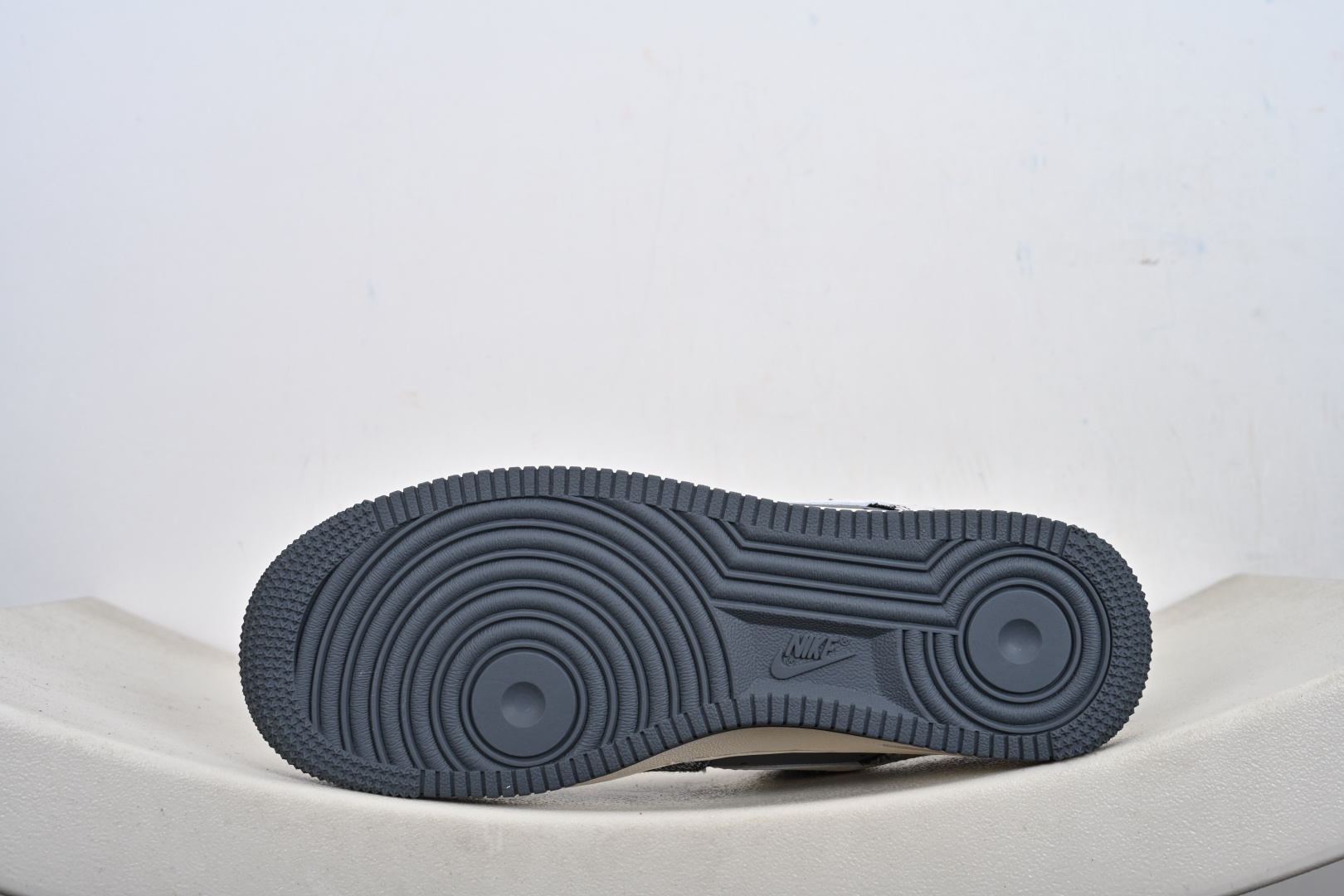 Nk Air Force 1'07 Low GL联名款空军一号低帮休闲板鞋 XS1958-583