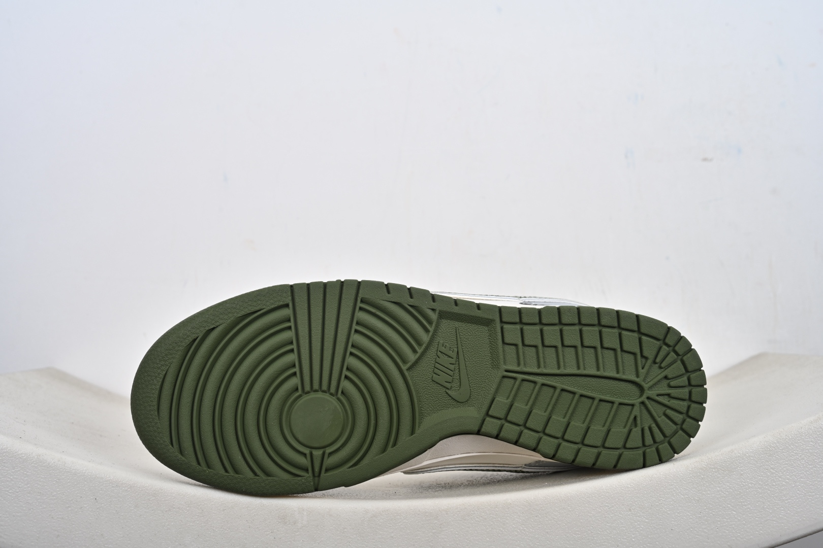 Nike Dunk Low Retro ‘DIY高端定制’耐克 低帮休闲运动板鞋 HS1239-010